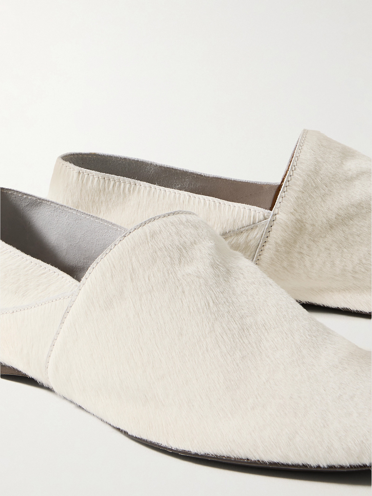 Tove Pascale Calf Hair Slippers In Ecru