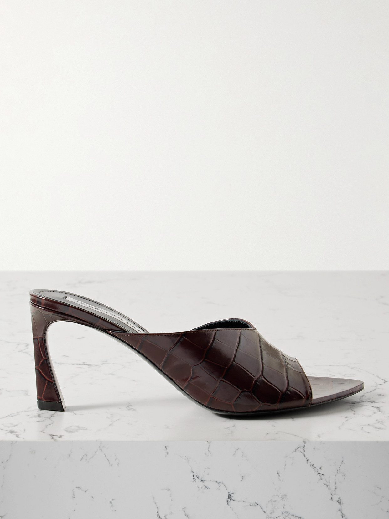 Victoria Beckham Croc-effect Leather Sandals In Brown