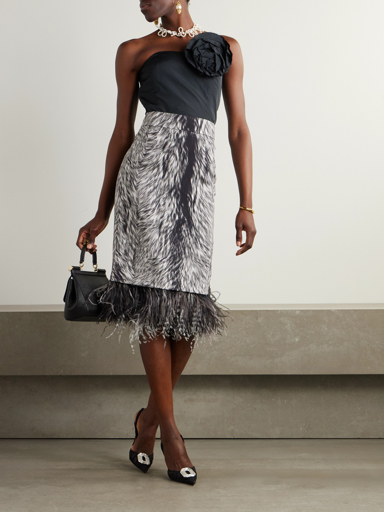 DOLCE & GABBANA FEATHER-TRIMMED PRINTED STRETCH-SILK CHARMEUSE SKIRT