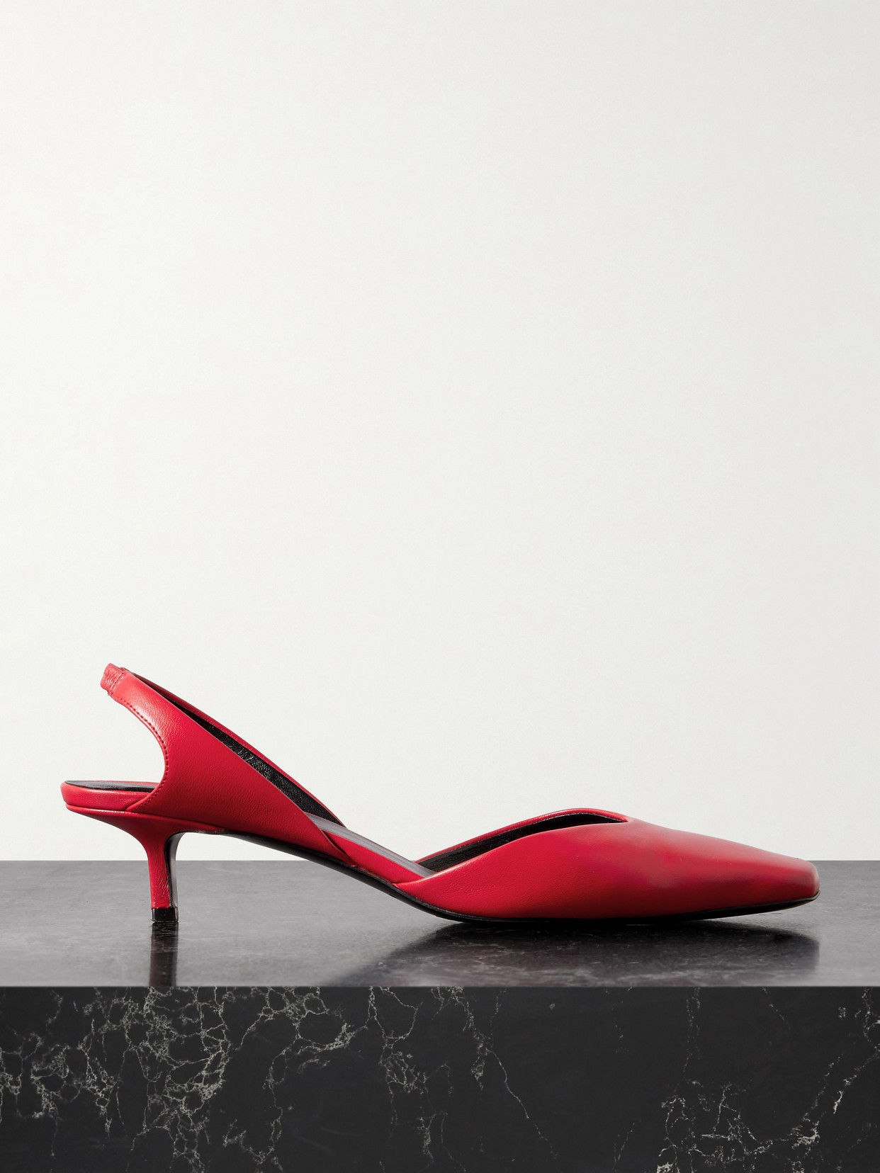 Loulou de Saison - Akila Leather Slingback Pumps - Red