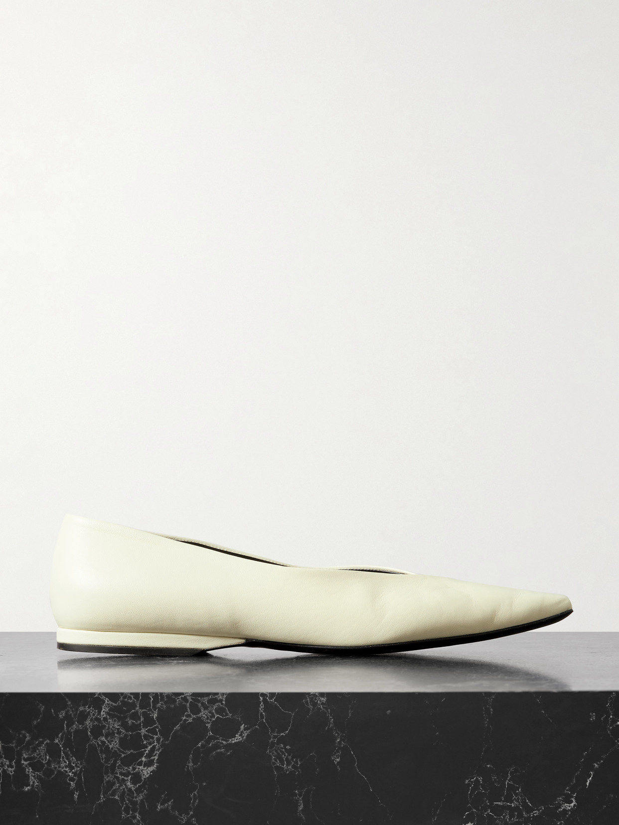 Loulou De Saison Barsi Leather Ballet Flats In Cream