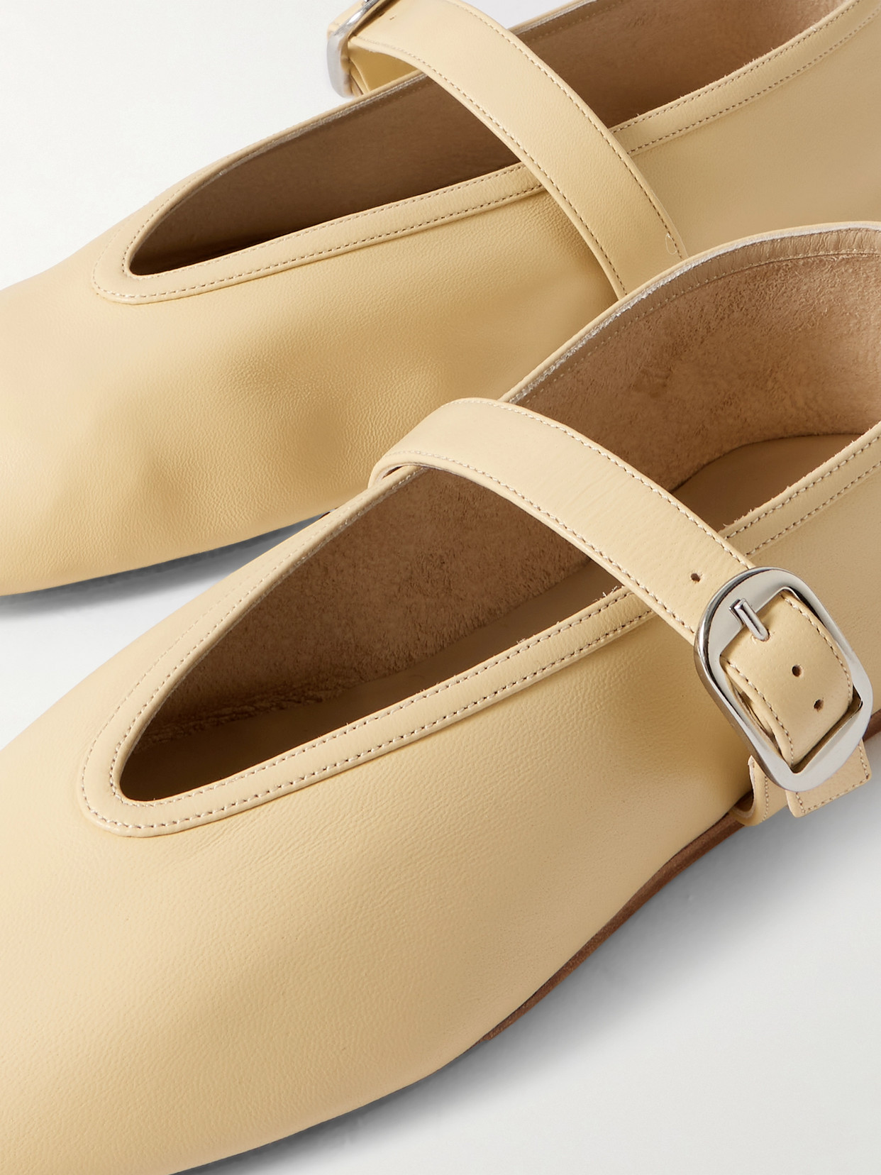 Le Monde Beryl Stella Leather Ballerina Flat In Yellow