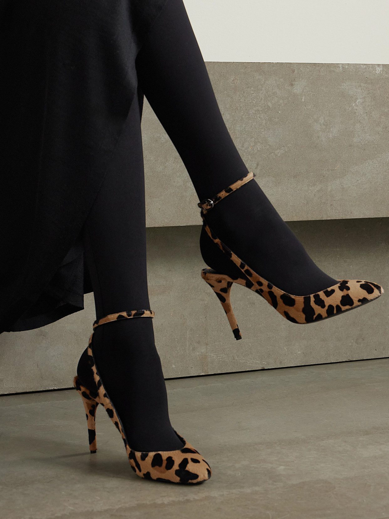 Alaïa Escarpin 90 Leopard-print Calf Hair Pumps In Animal Print