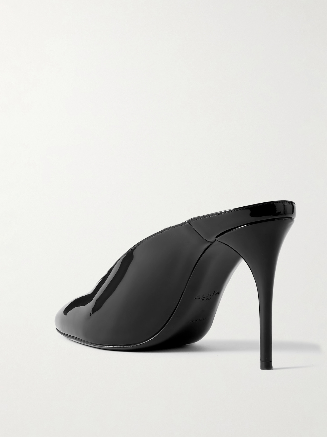 Alaïa Patent Leather Decollete Mules 90 In Black