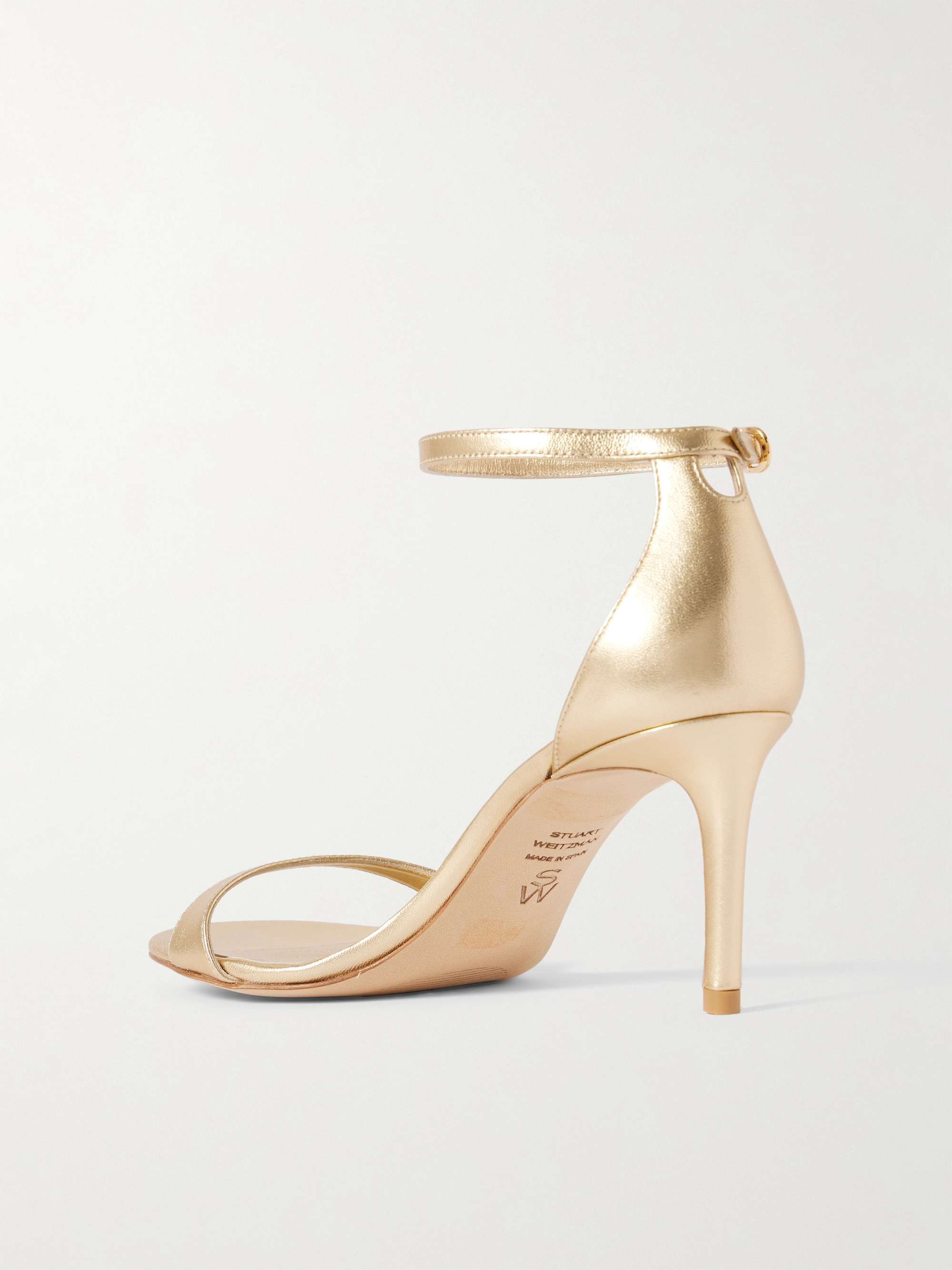 STUART WEITZMAN 