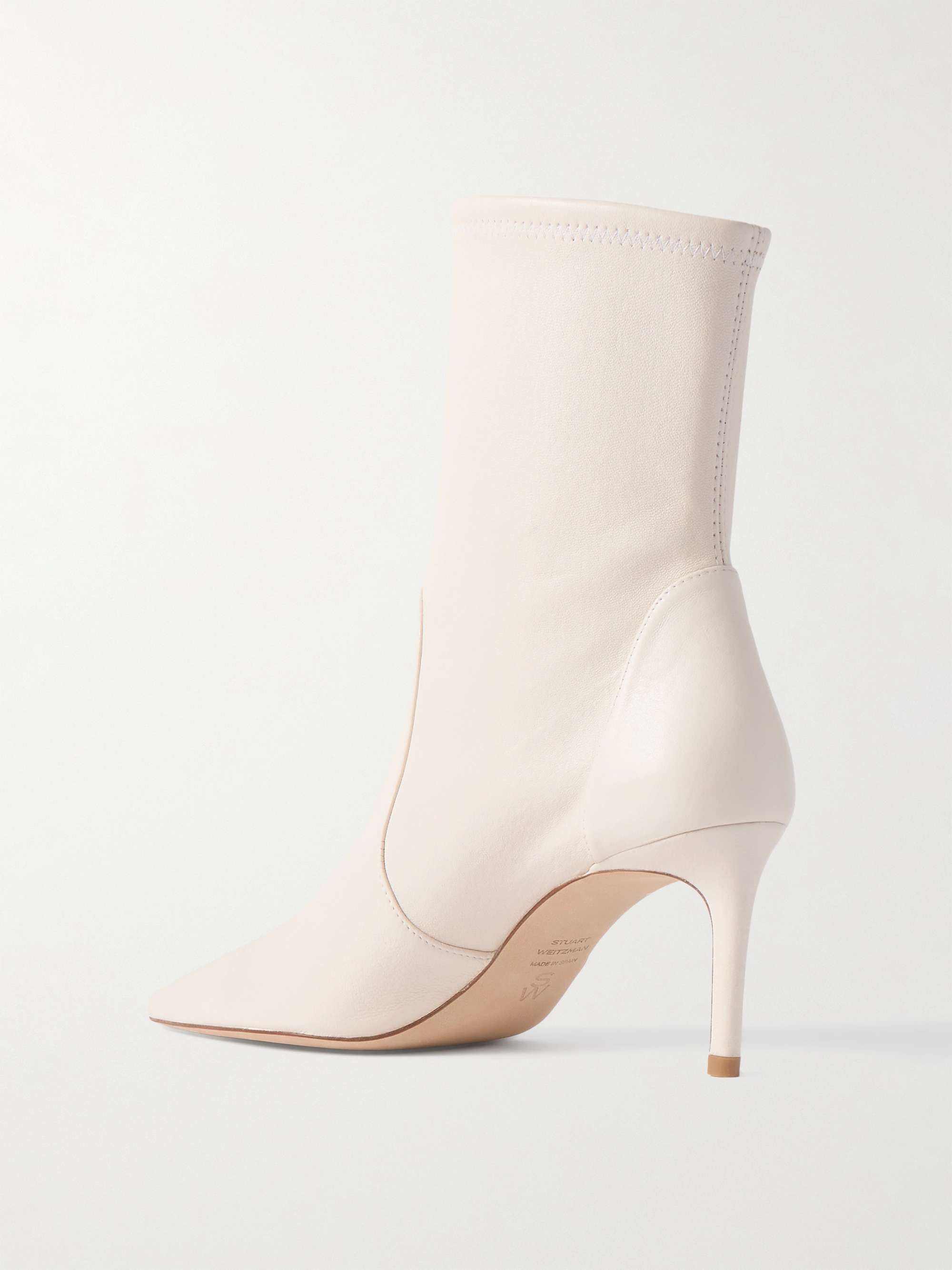 STUART WEITZMAN 