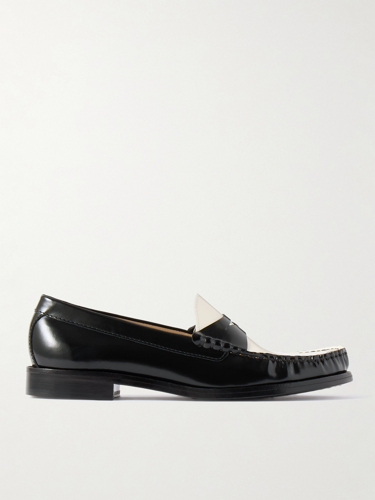 Stuart Weitzman Lottie Two-tone Leather Loafers In Black