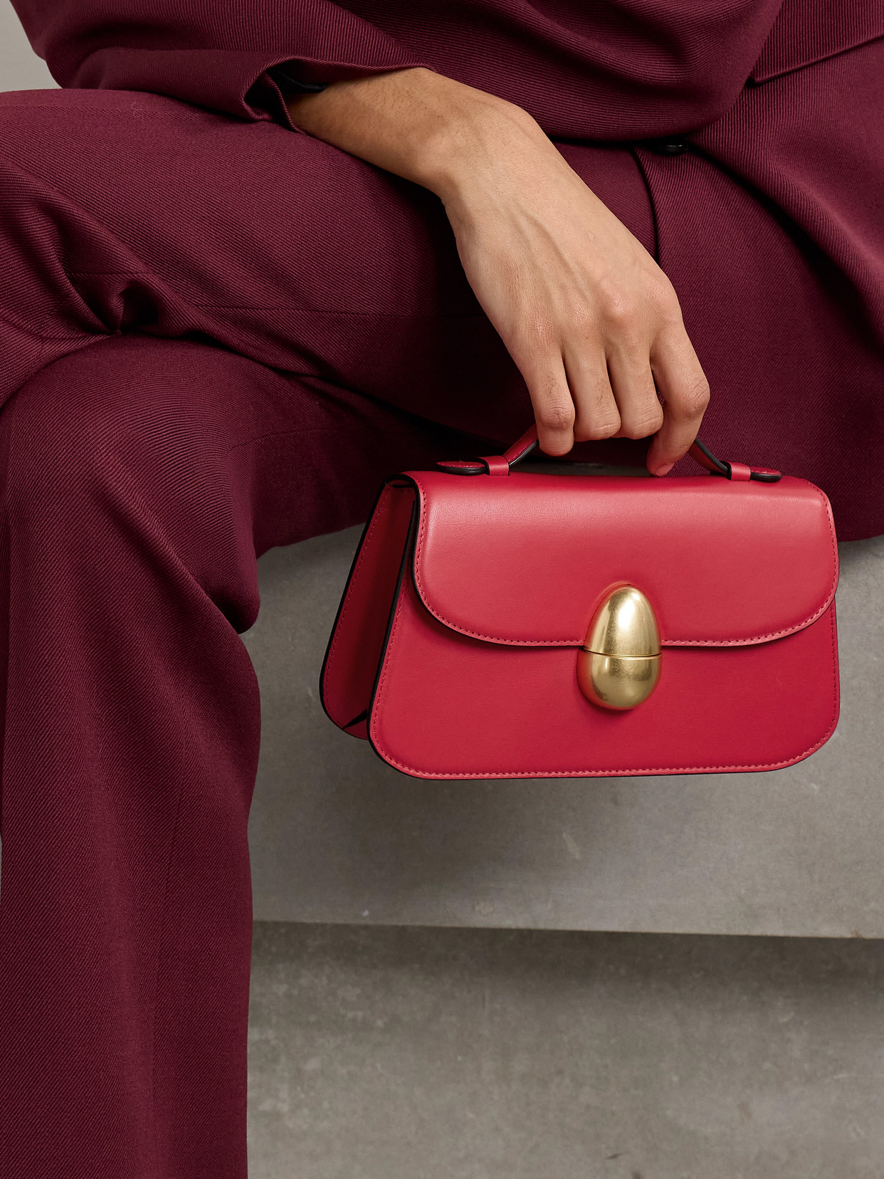 Neous Phoenix 1.0 Bag Red In Red