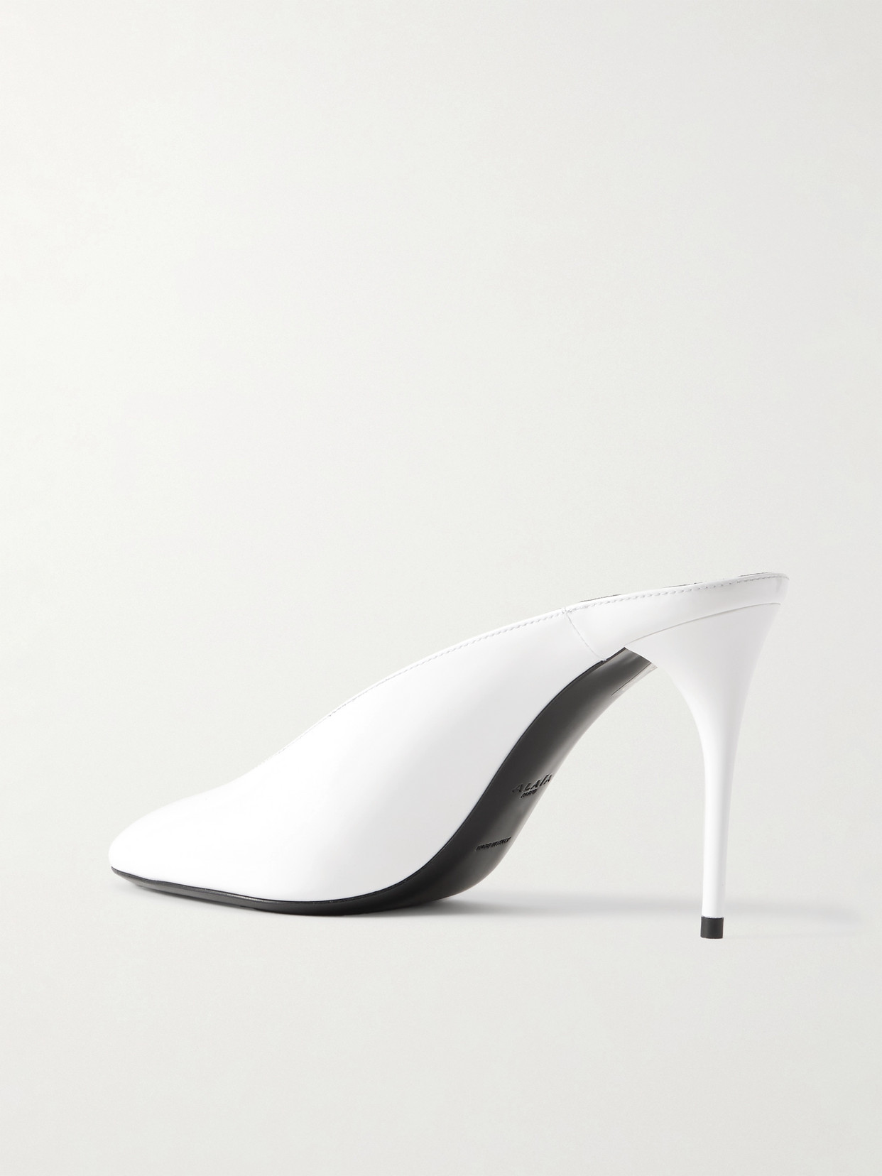 Alaïa Patent-leather Pumps In White