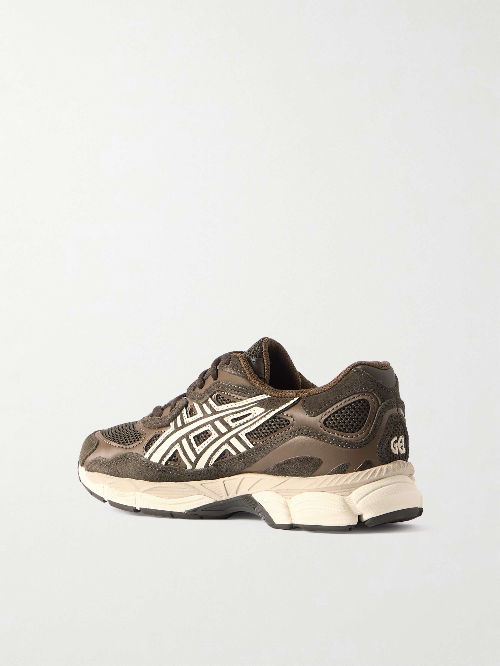 ASICS 
