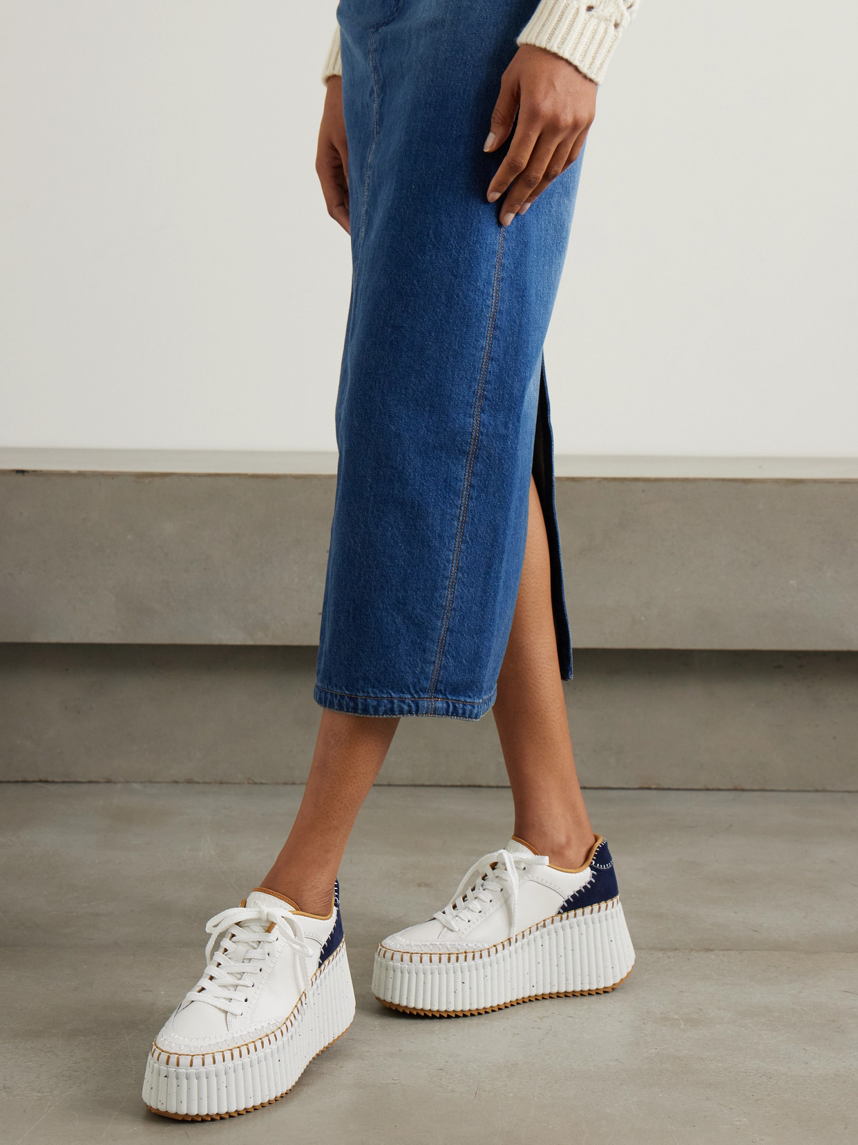 Chloé Nama Suede-trimmed Leather Platform Sneakers In White