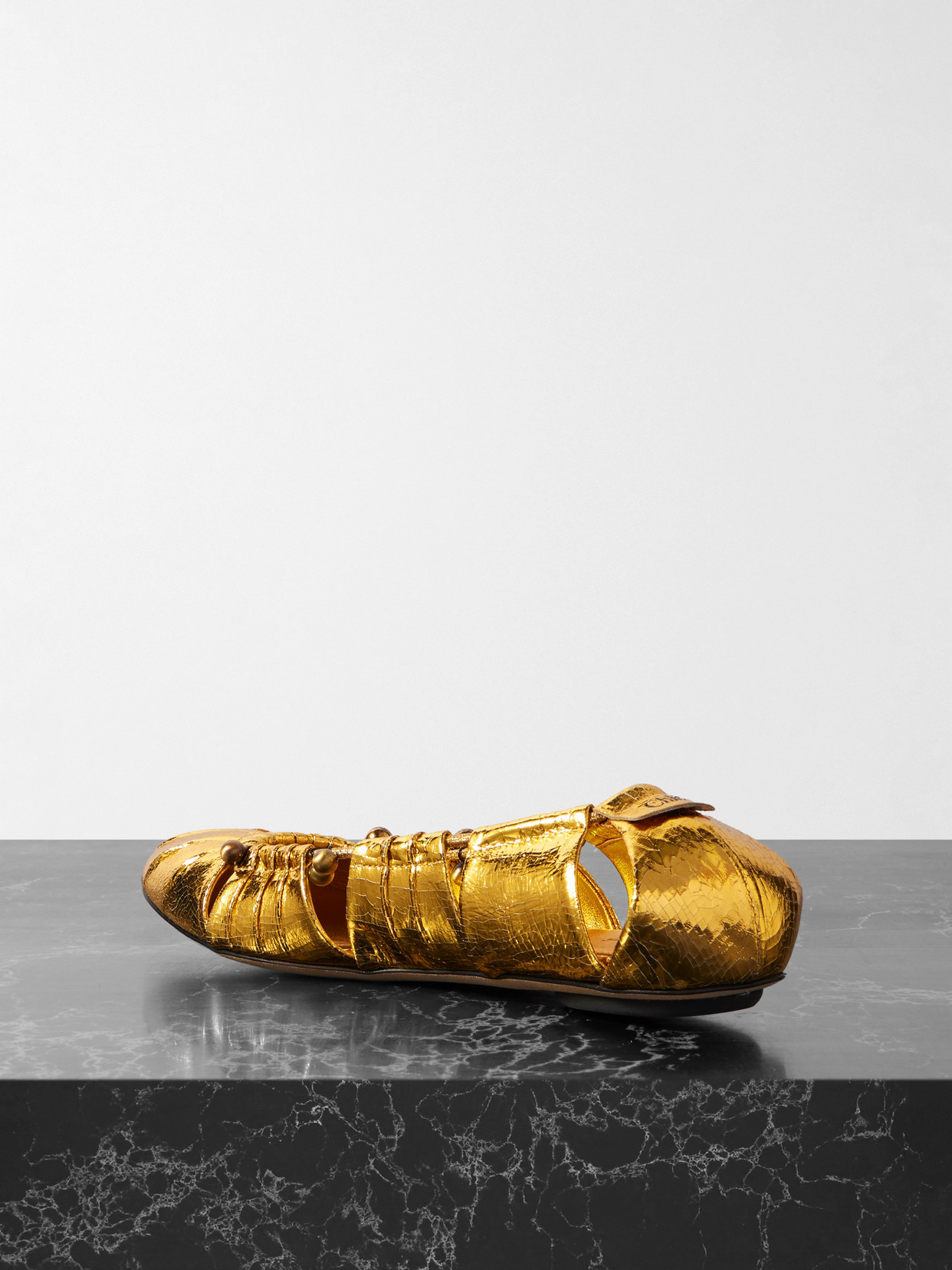 Chloé Luna Cutout Embellished Gathered Metallic Leather Ballet Flats In Gold