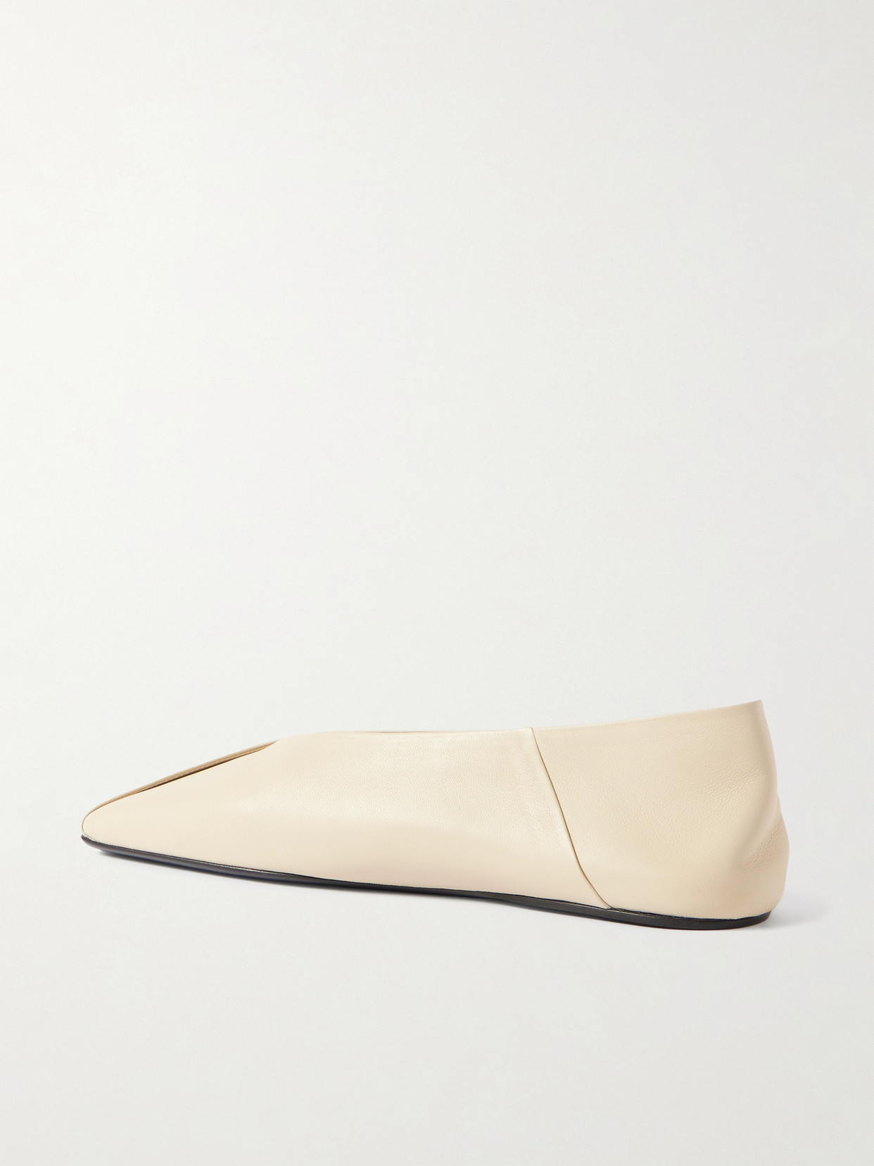 Jil Sander Asymmetric Leather Ballet Flats In Cream