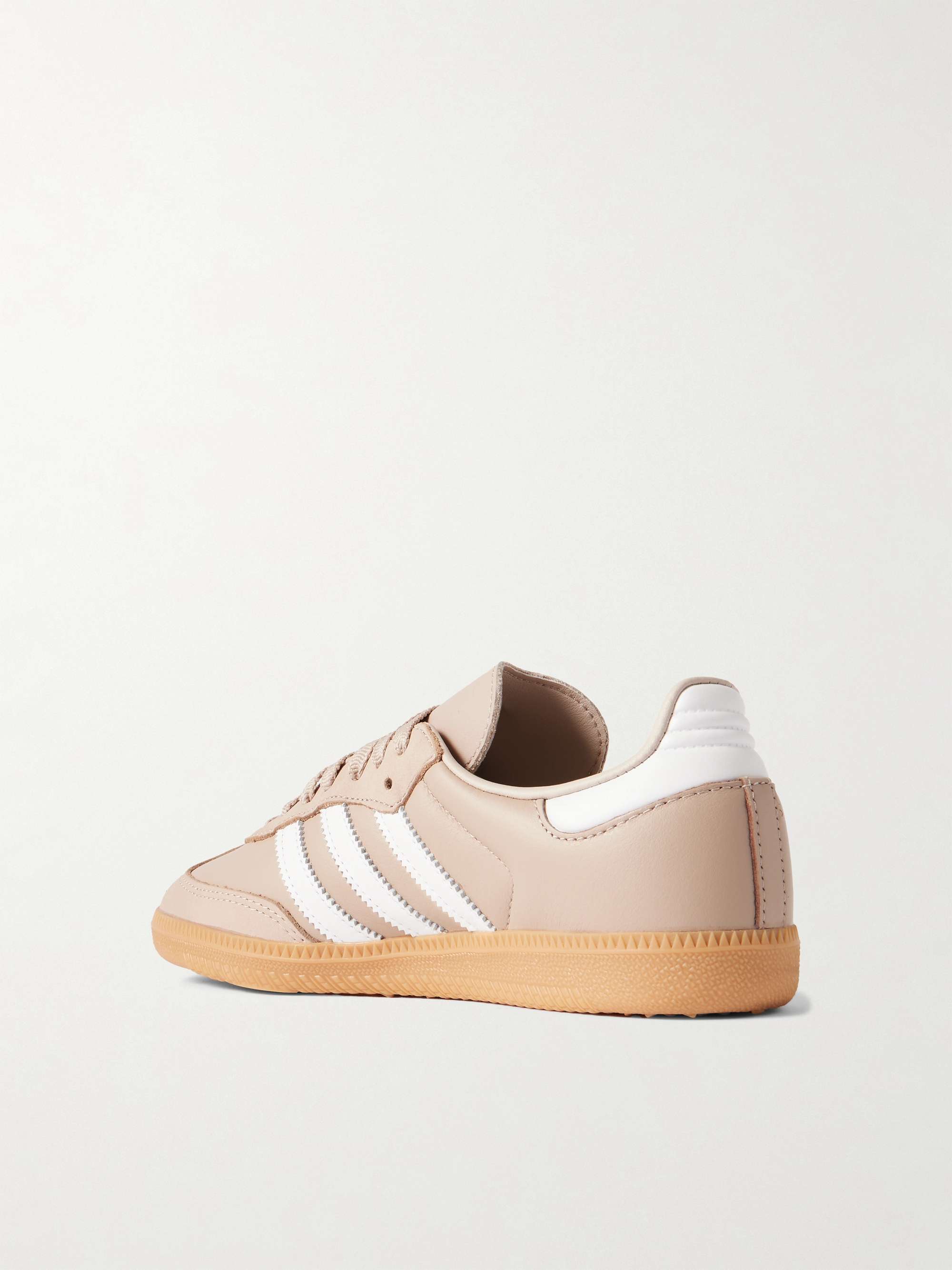 ADIDAS ORIGINALS 