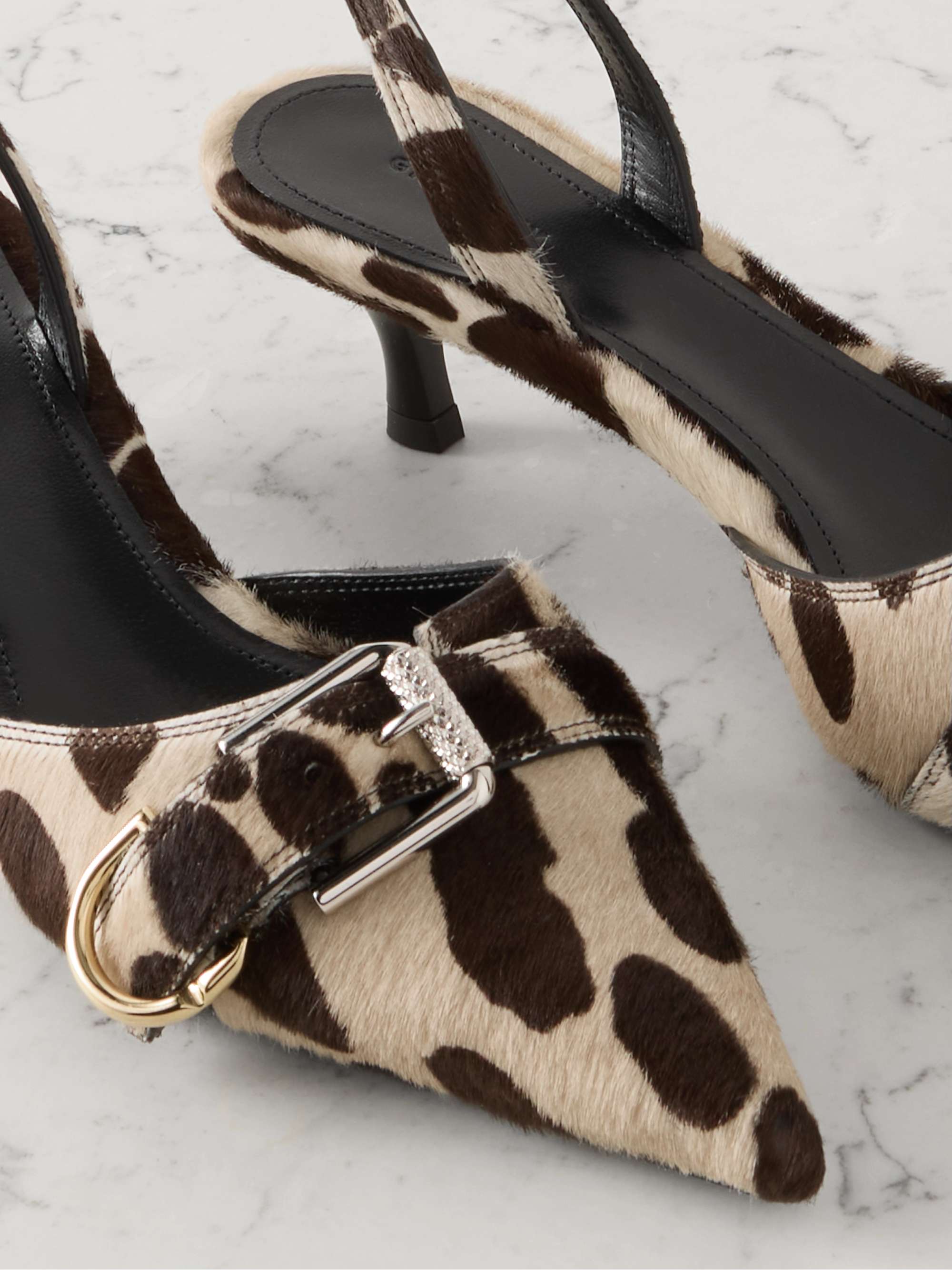 GIVENCHY 