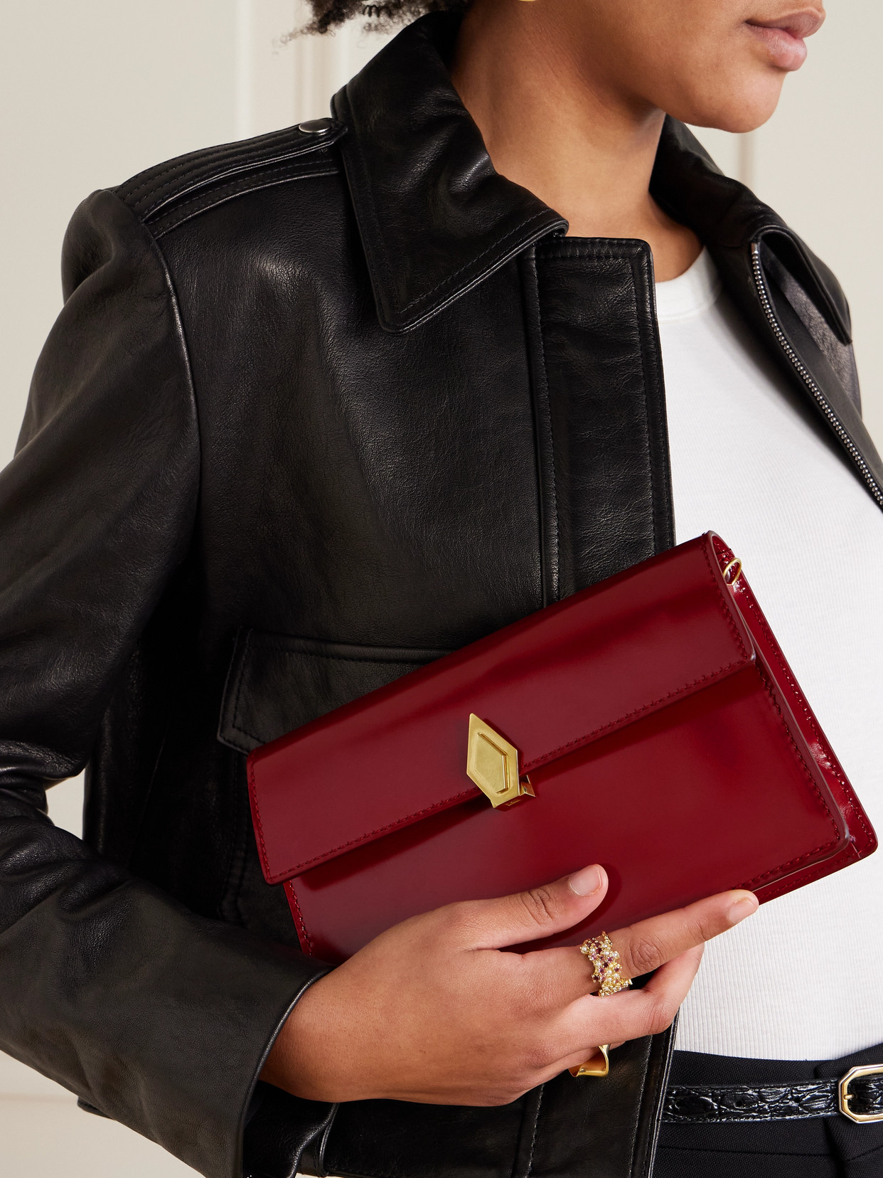 Metier Parallel 22 Leather Shoulder Bag In Red