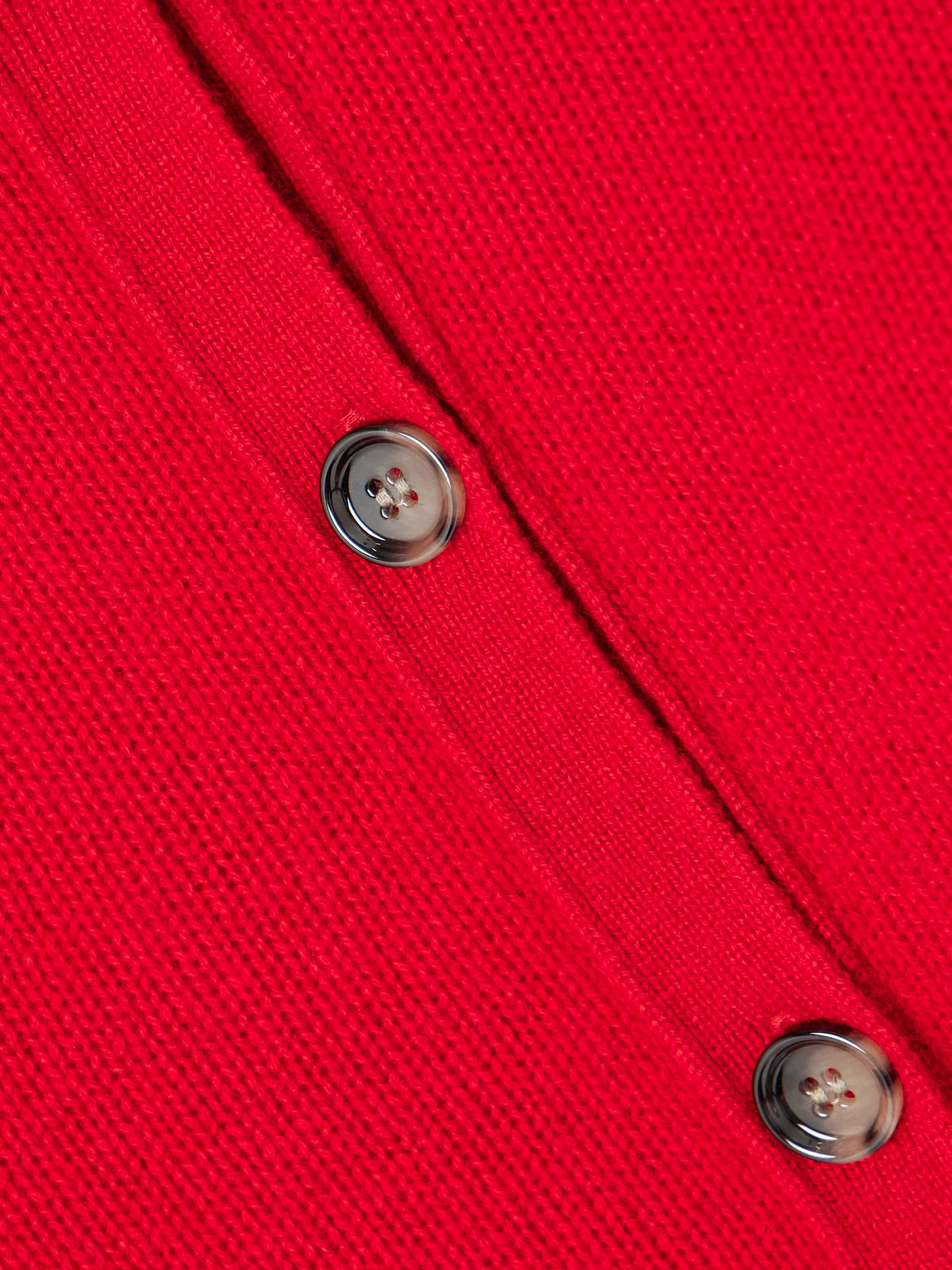 ALLUDE 