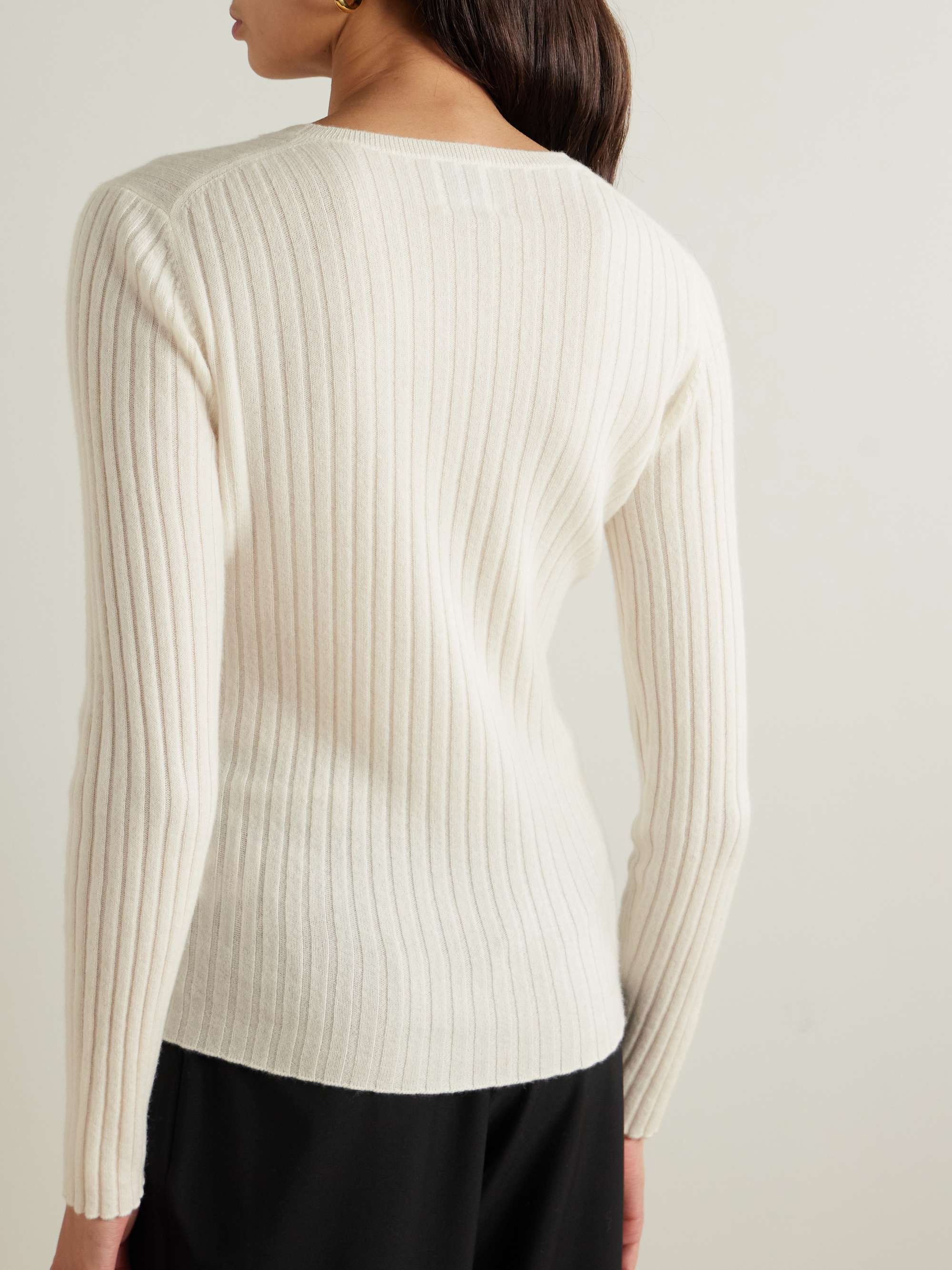 ALLUDE 