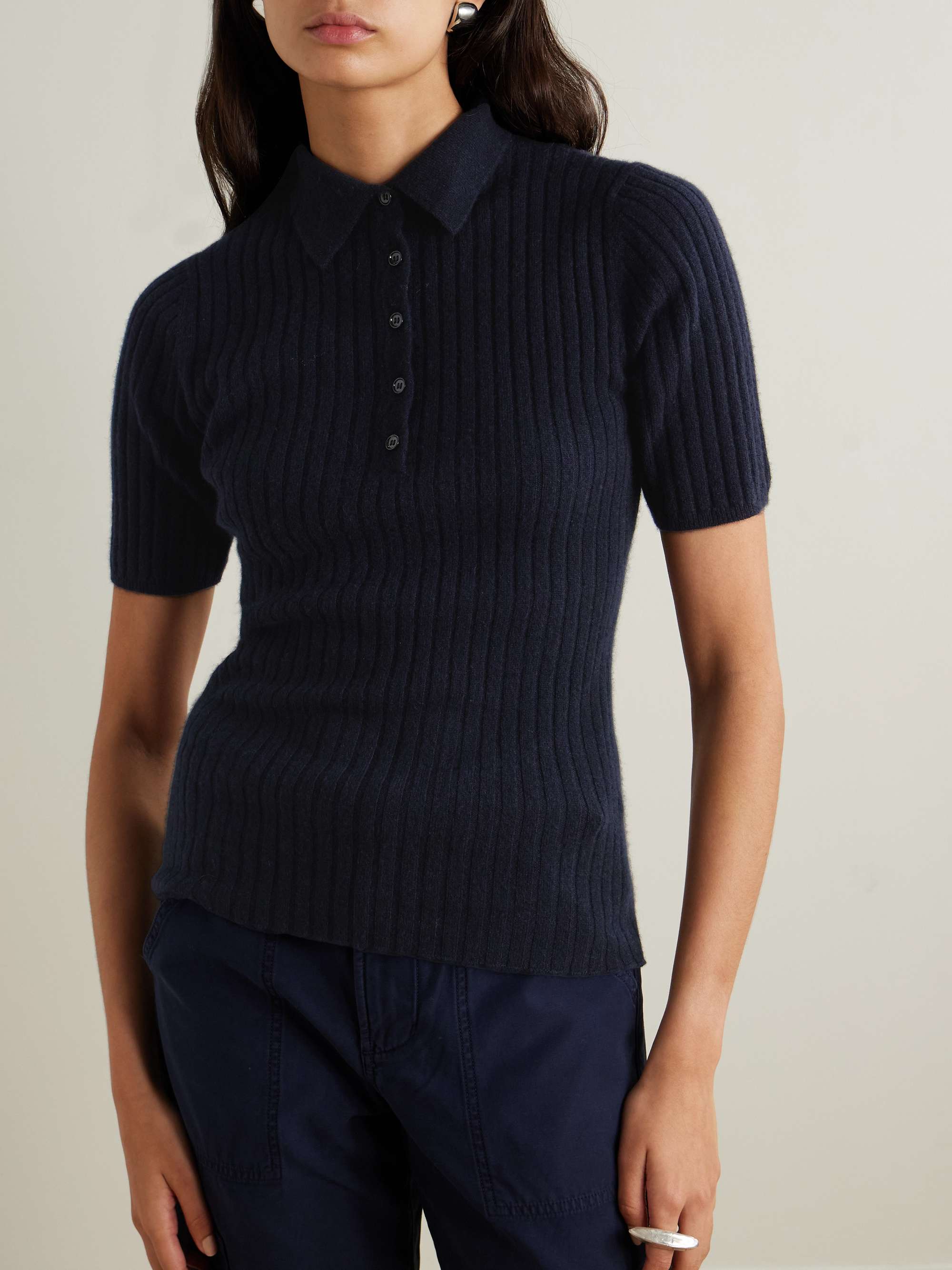 ALLUDE 