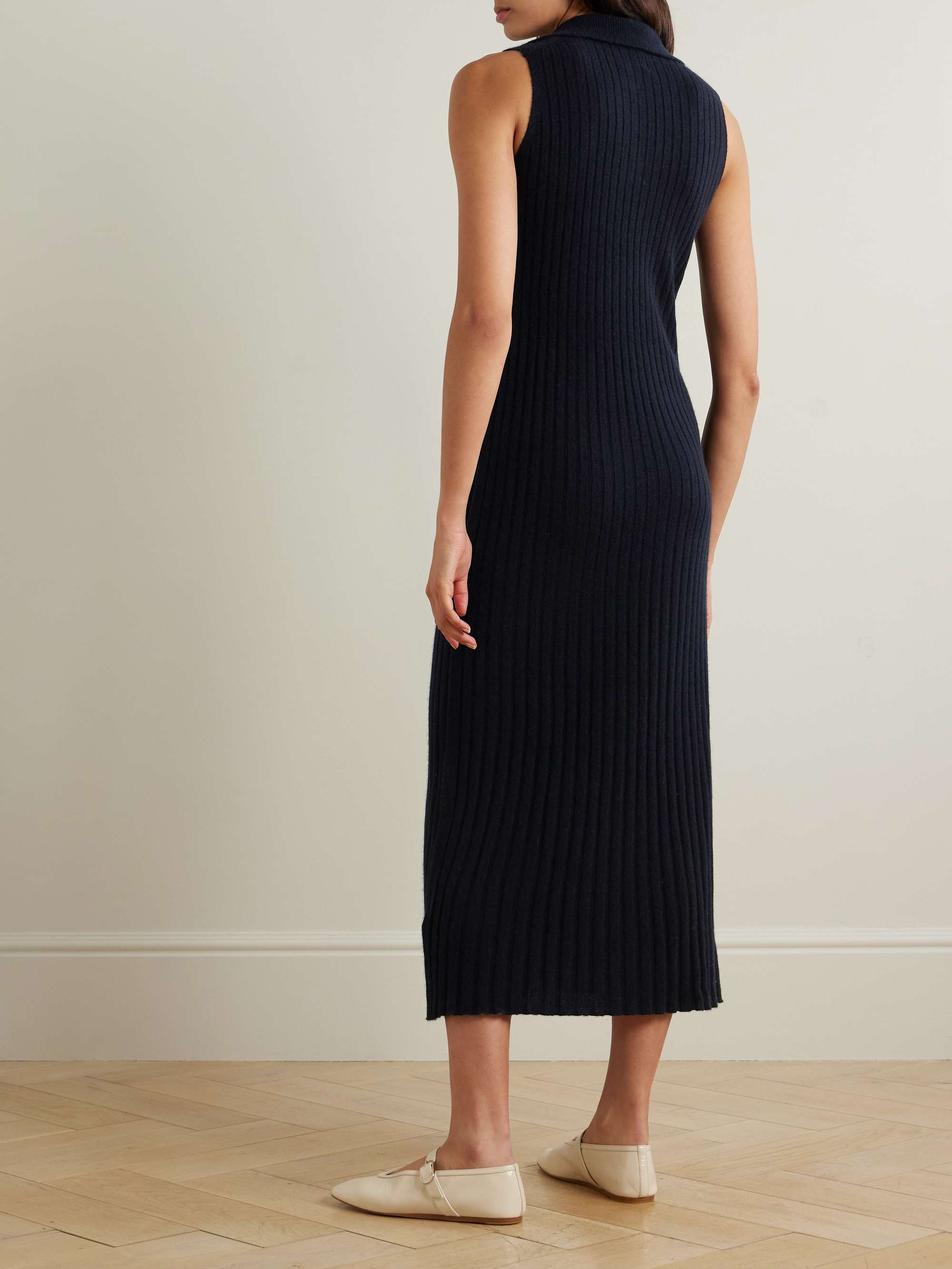 ALLUDE 