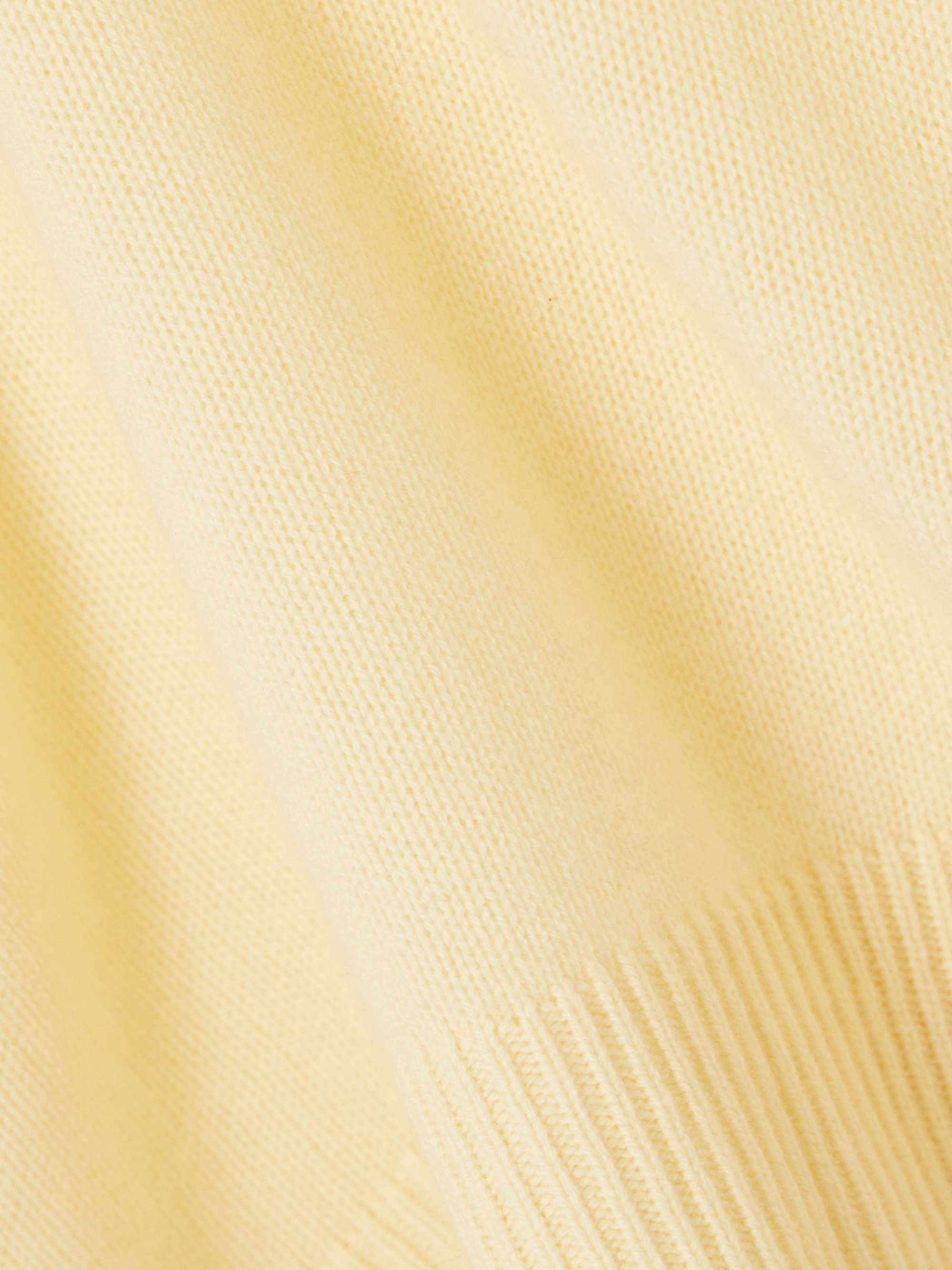 ALLUDE 