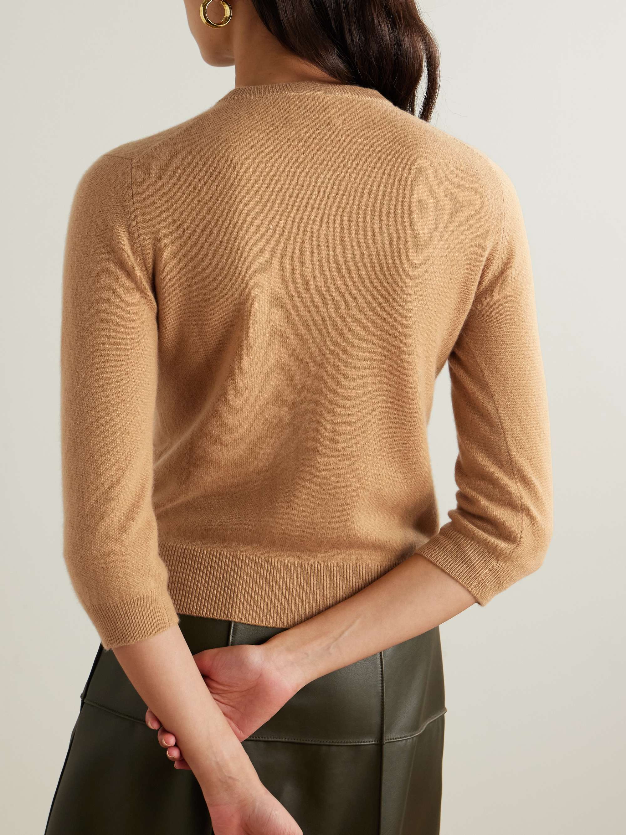 ALLUDE 