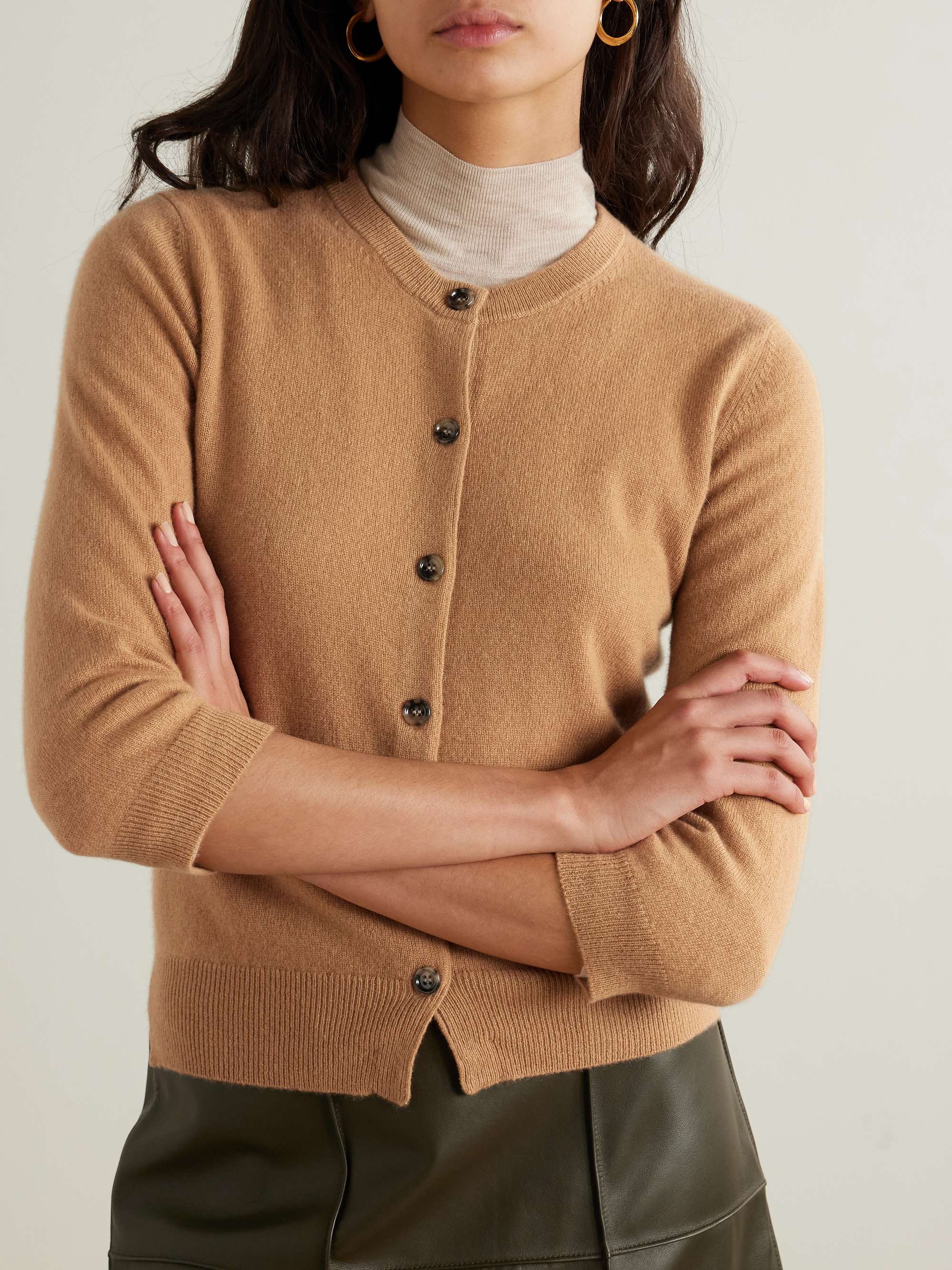 ALLUDE 