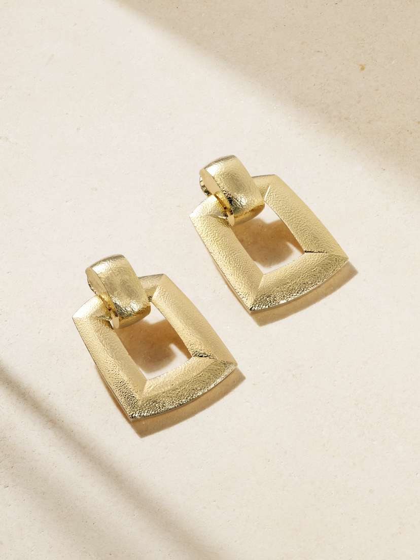 DAVID WEBB Twiggy Hammered 18-karat Gold Clip Earrings