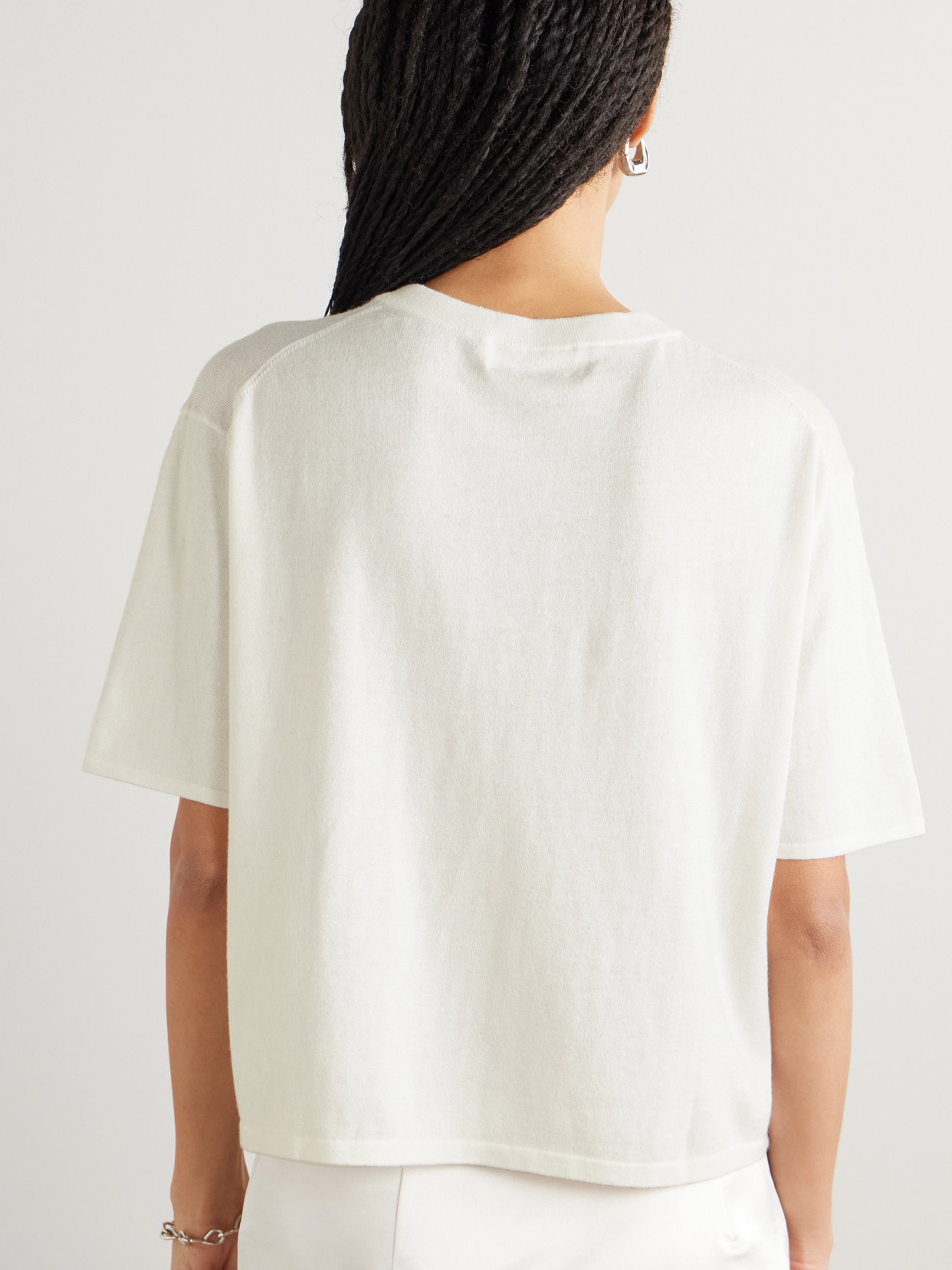 Lisa Yang Rubie Cotton And Cashmere-blend T-shirt In Cream