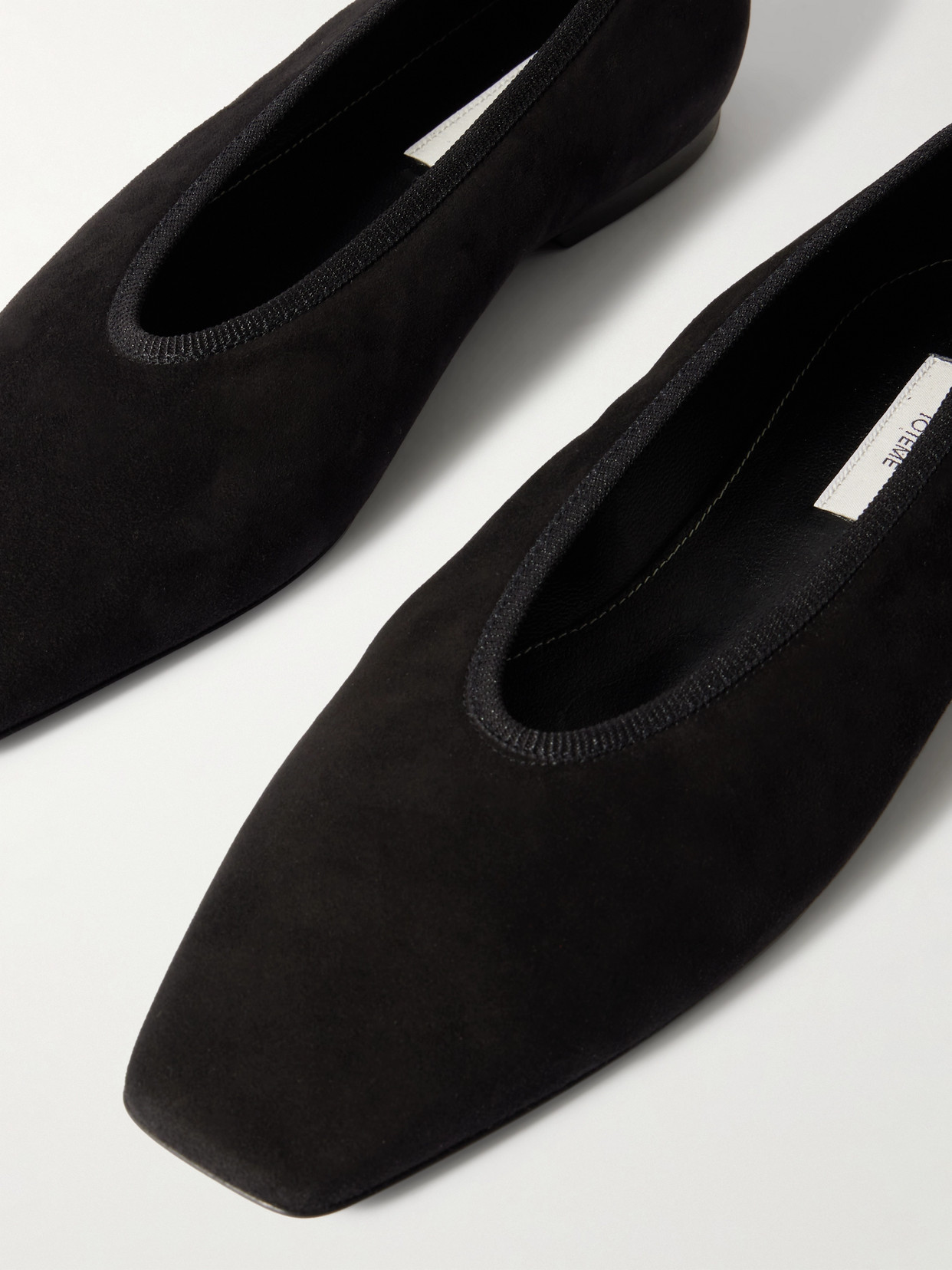 Totême Toteme Minimalist Velvet Ballerinas Shoes In Black