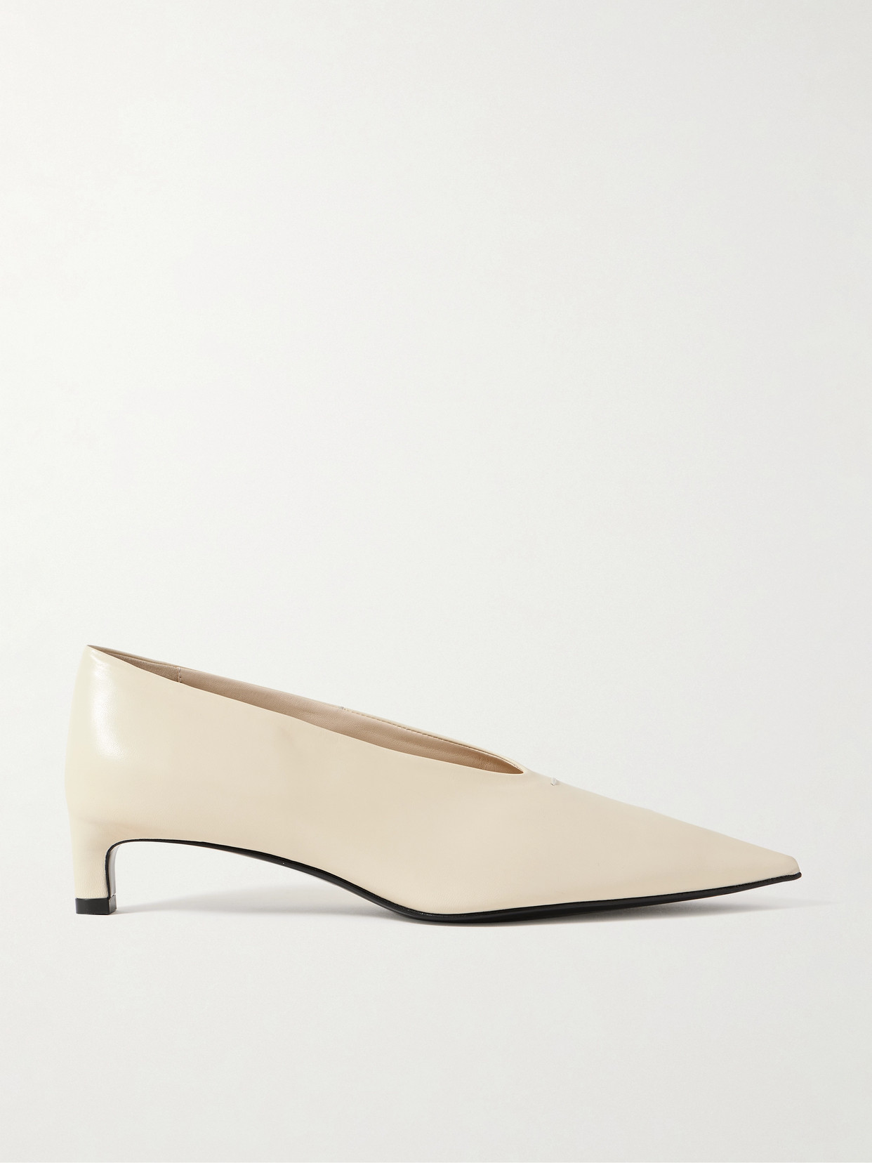 Jil Sander Leather Pumps In Cream