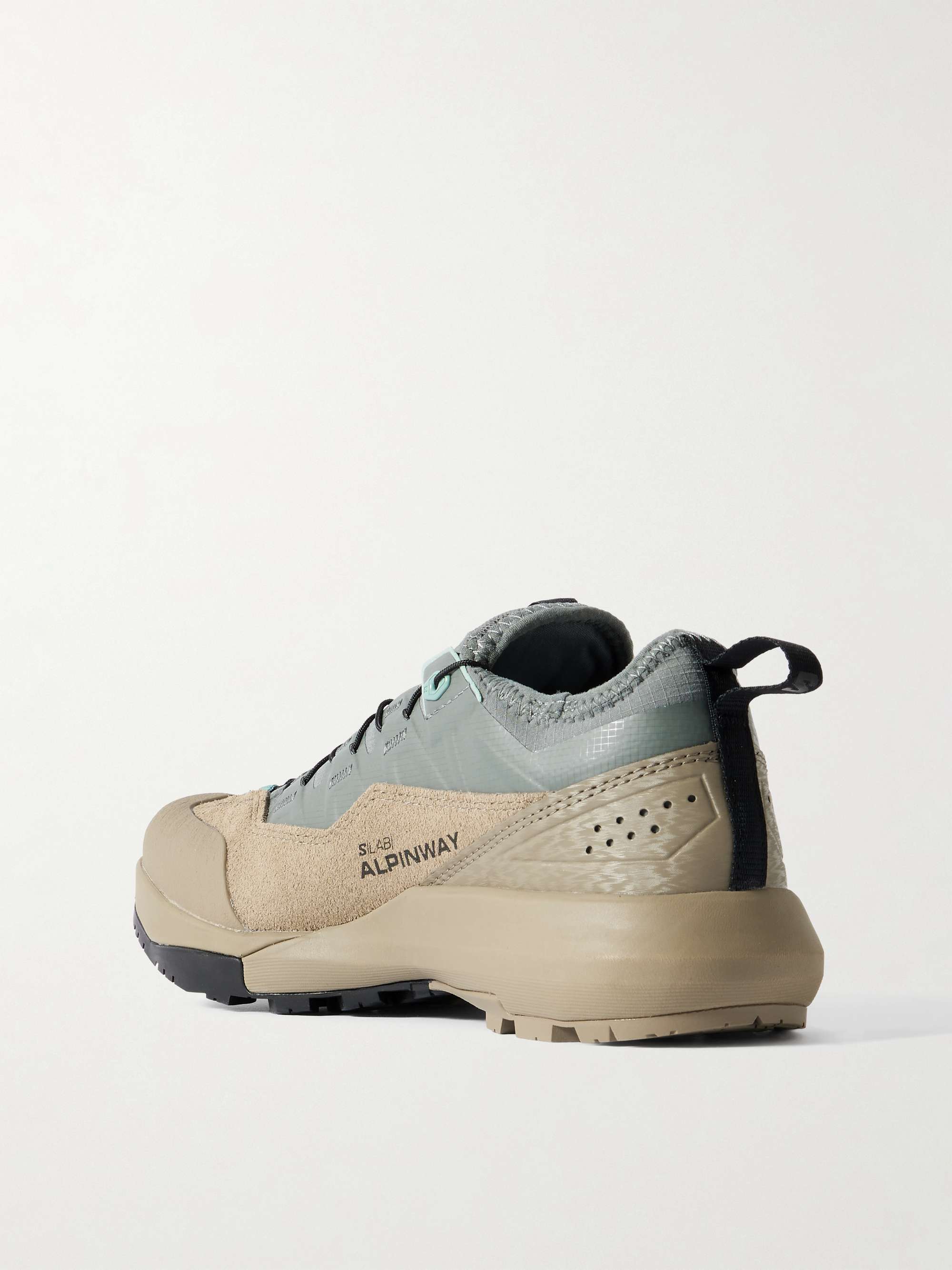 SALOMON 