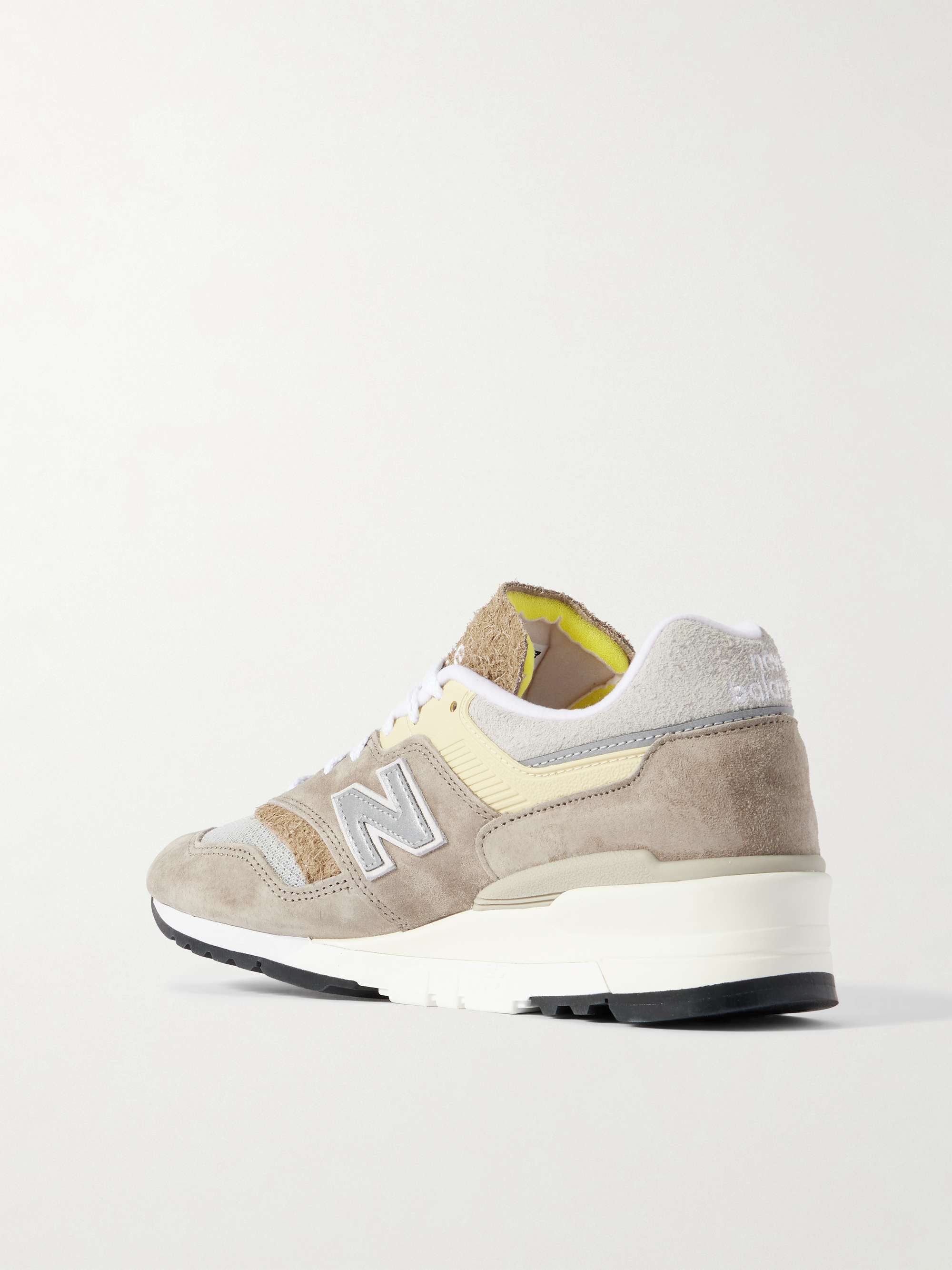 NEW BALANCE 