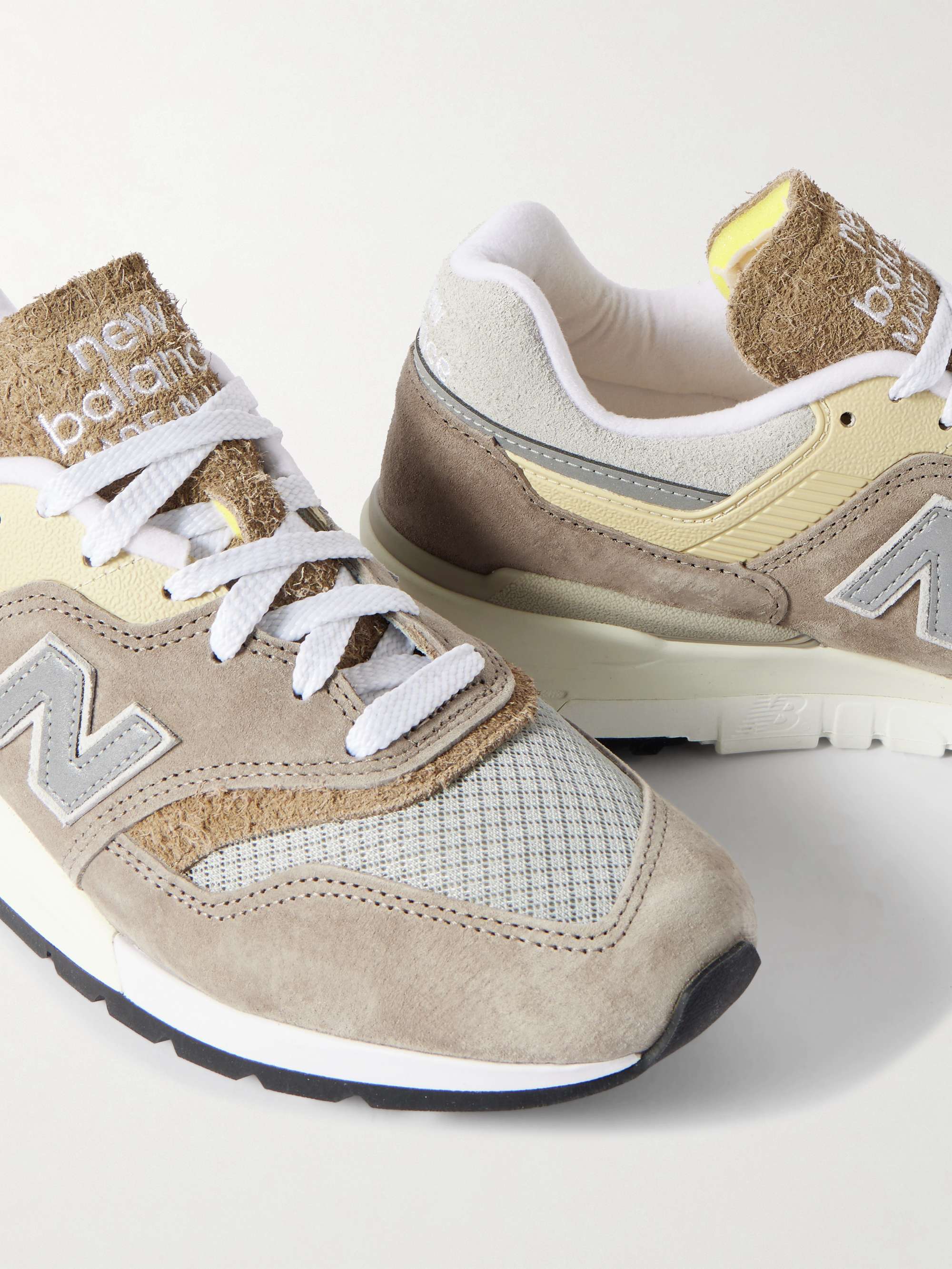 NEW BALANCE 