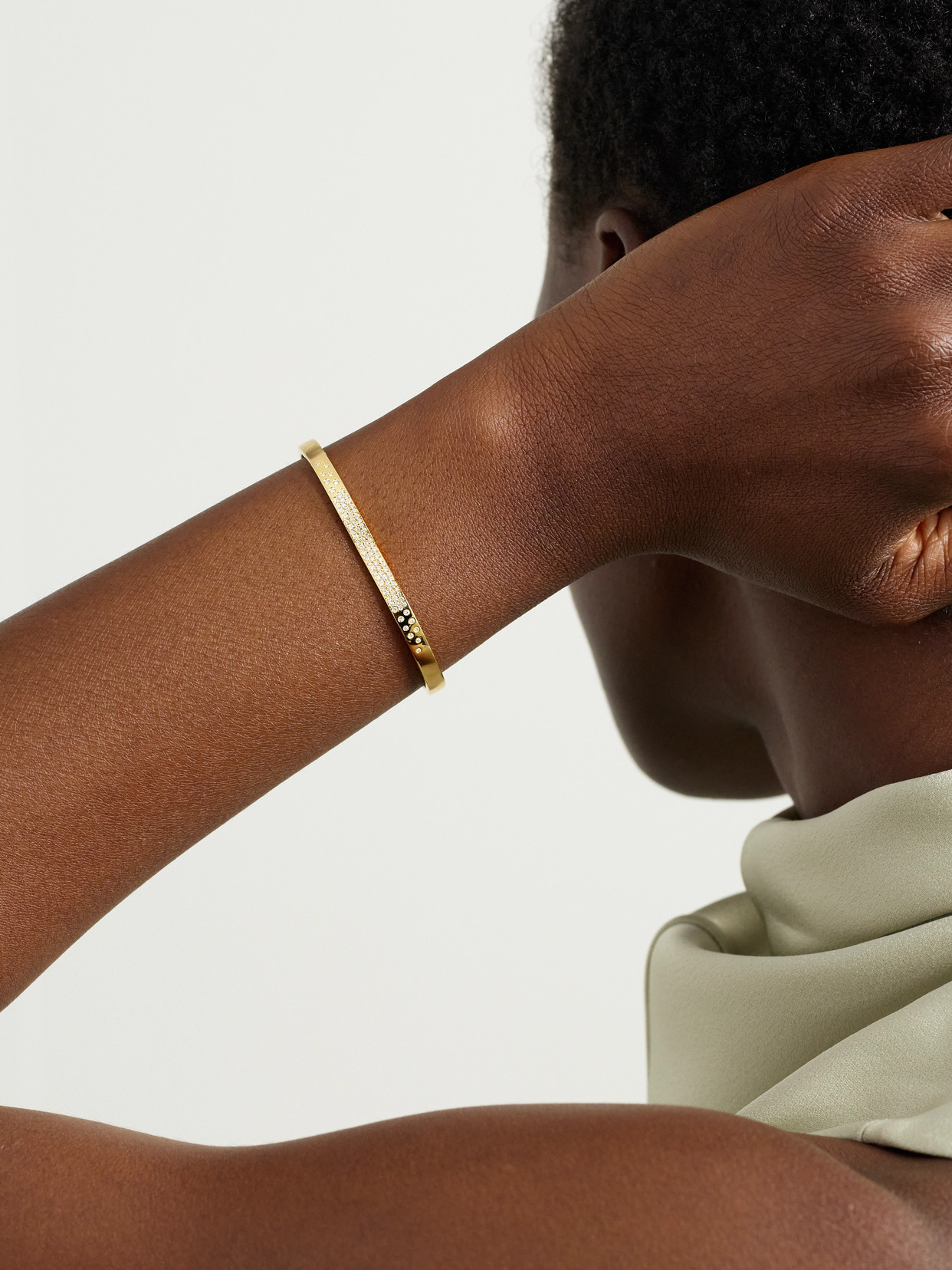 Almasika Berceau 18-karat Gold Diamond Cuff In Gold