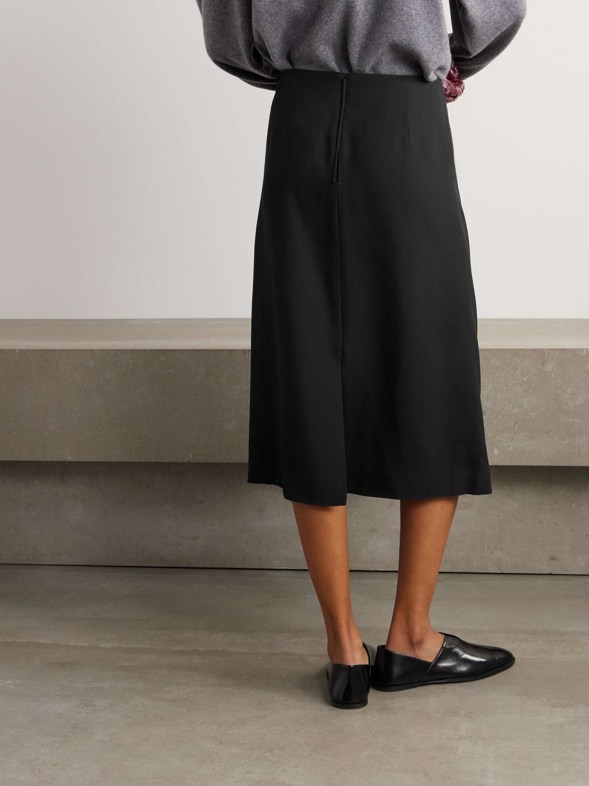 CARVEN 