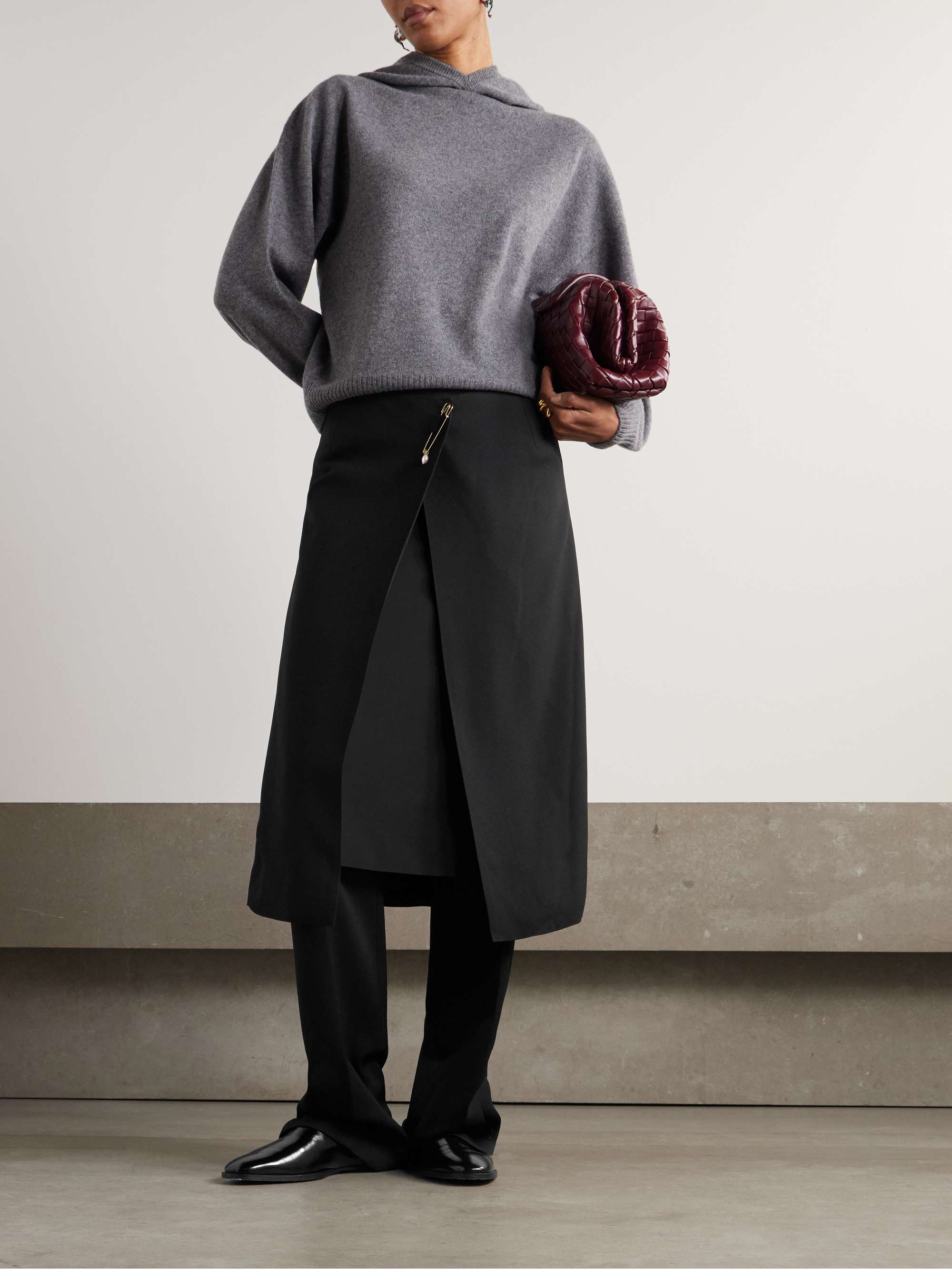 CARVEN 