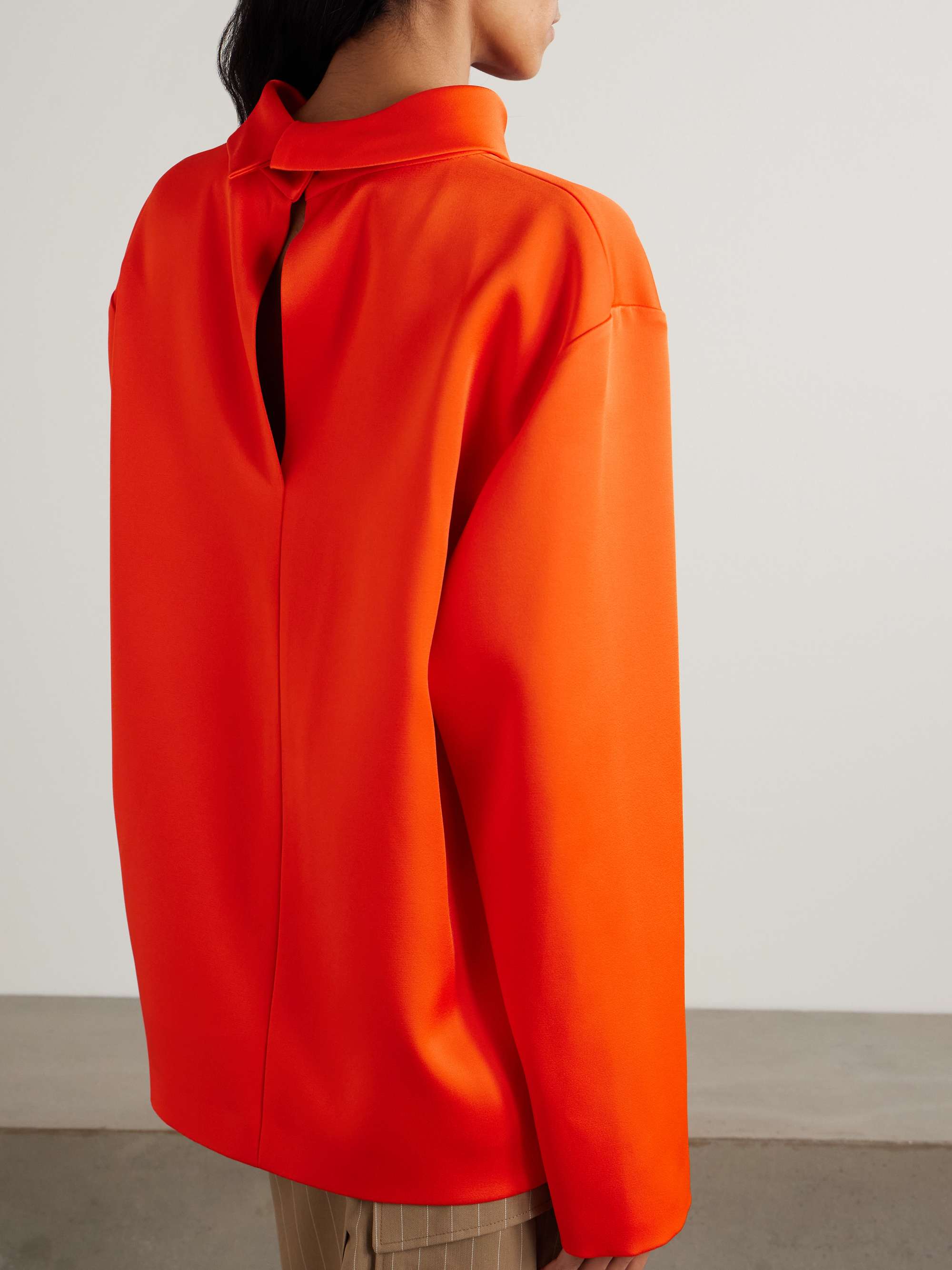 CARVEN 