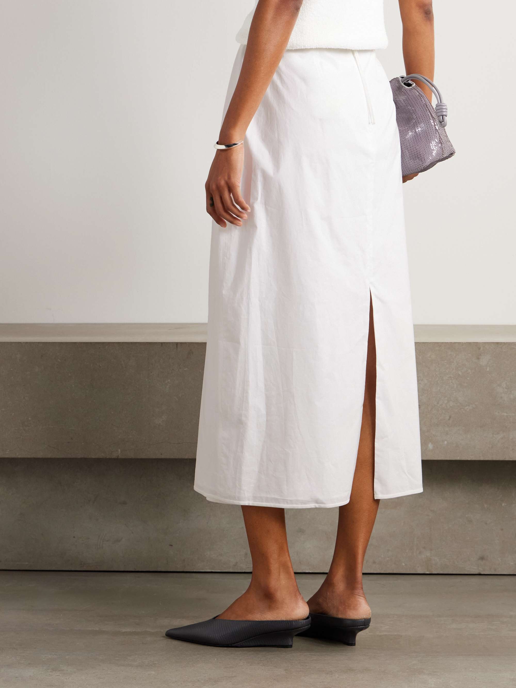 CARVEN 