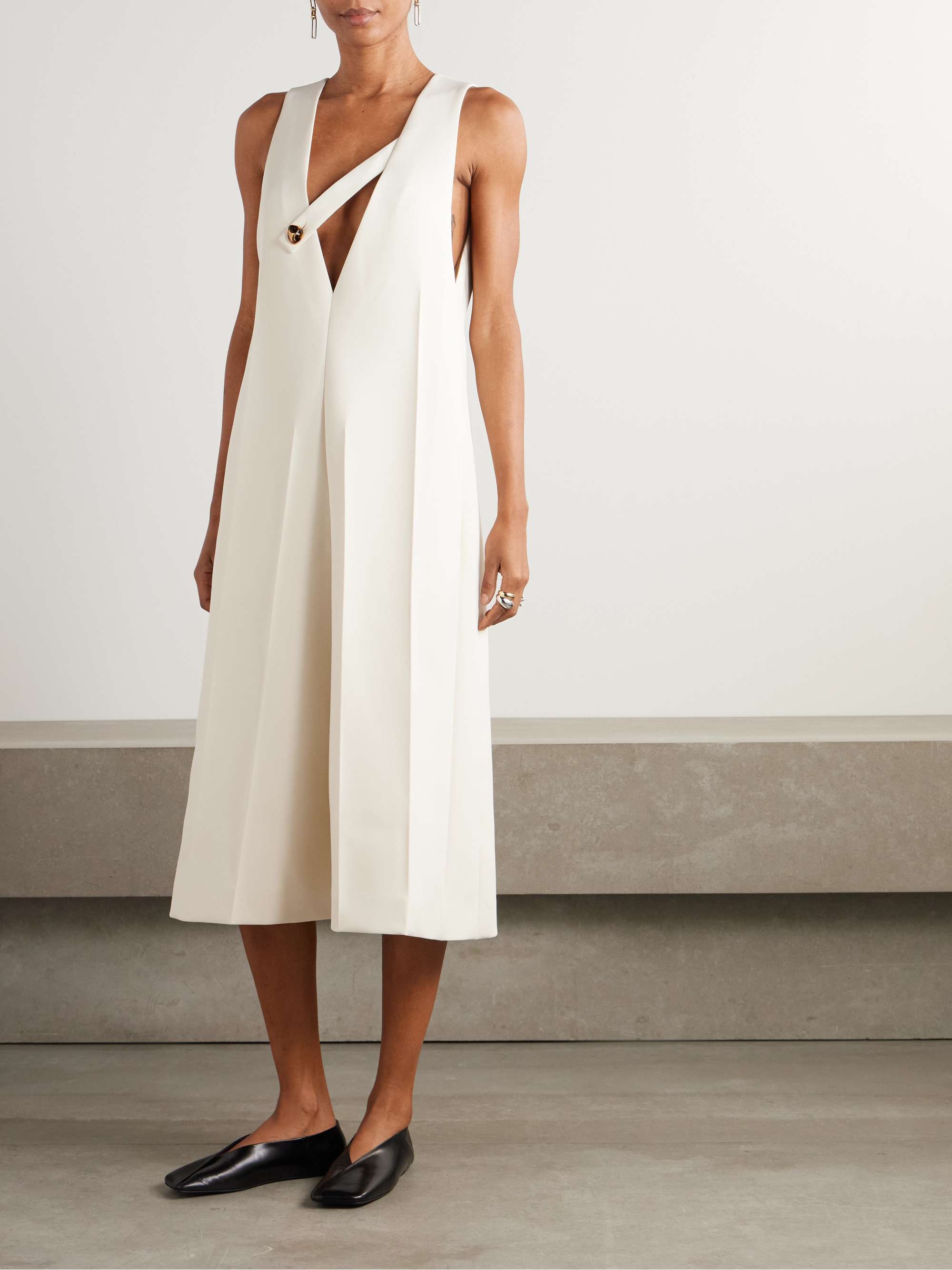 CARVEN 