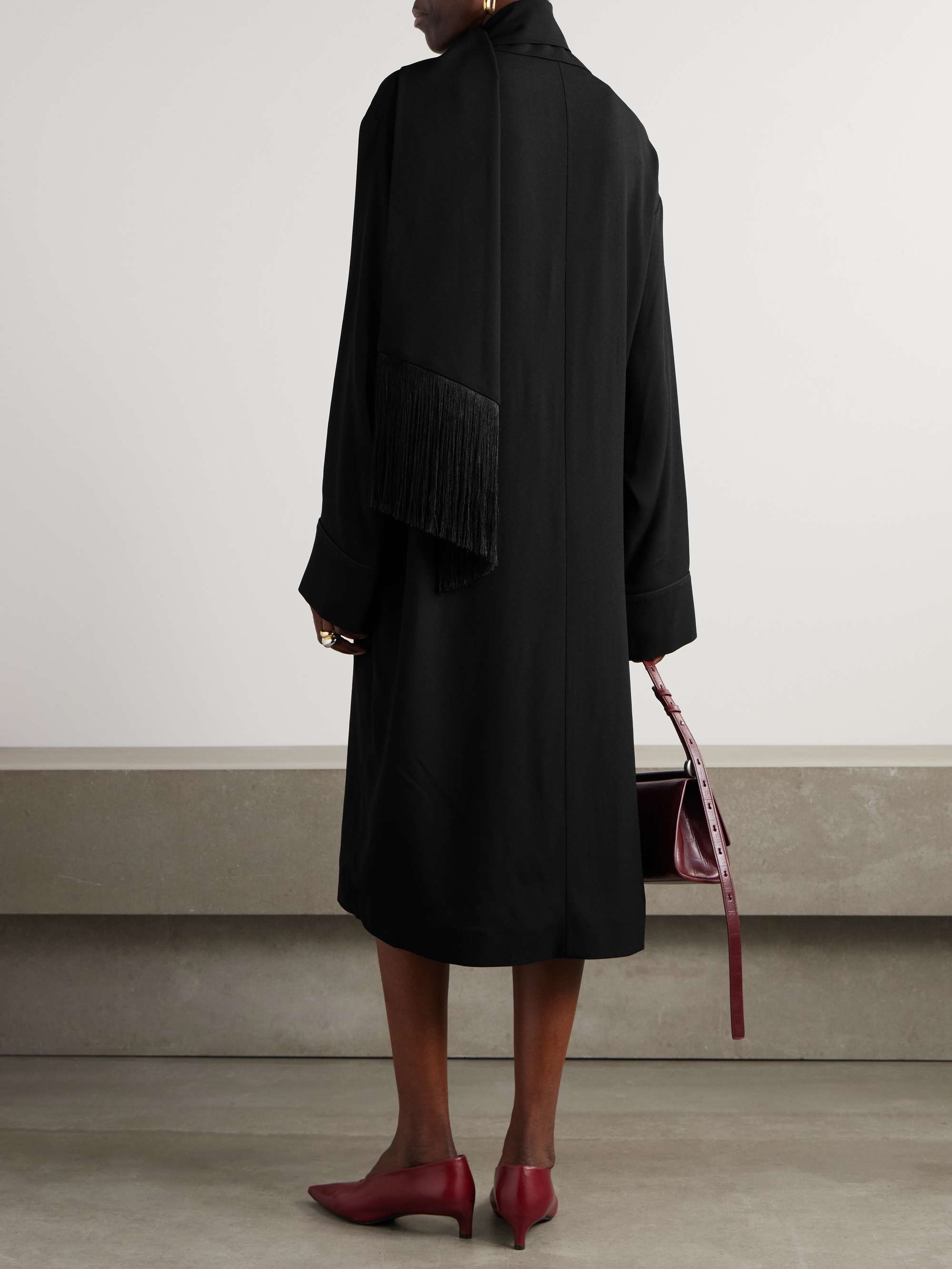 CARVEN 