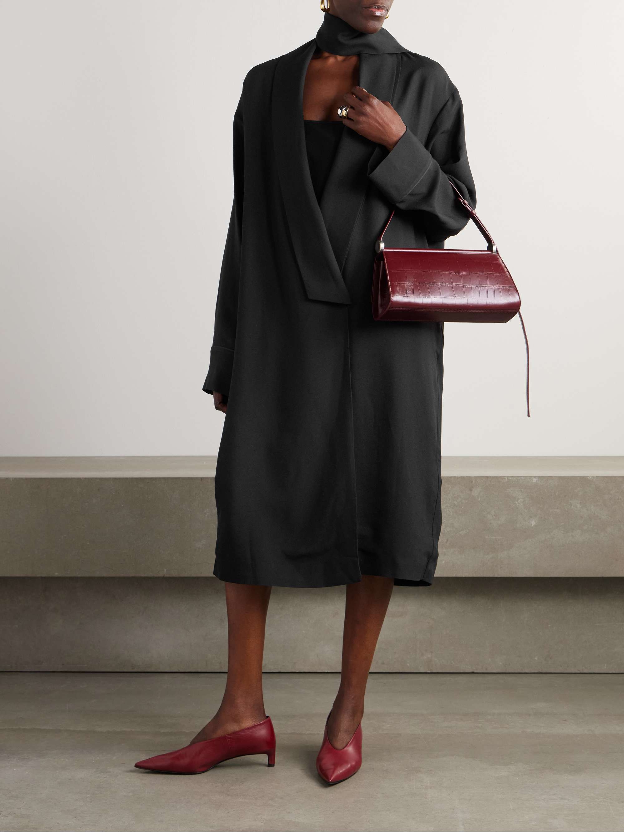 CARVEN 