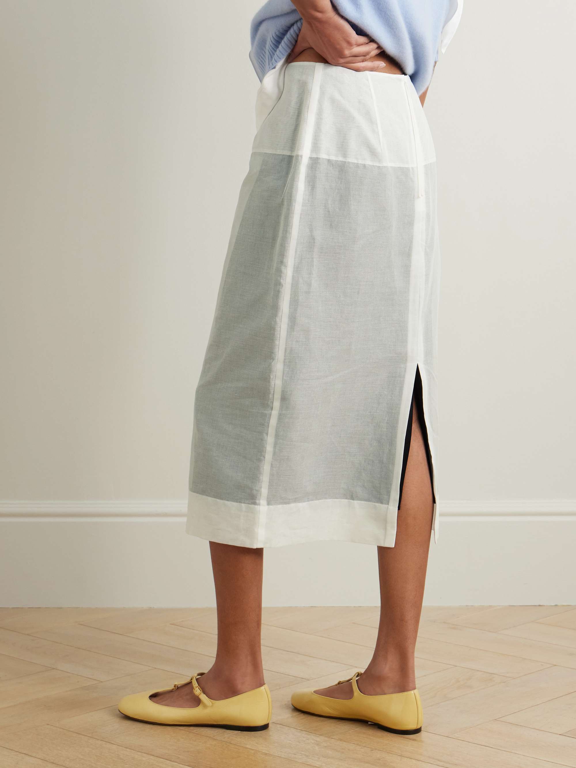 CARVEN 