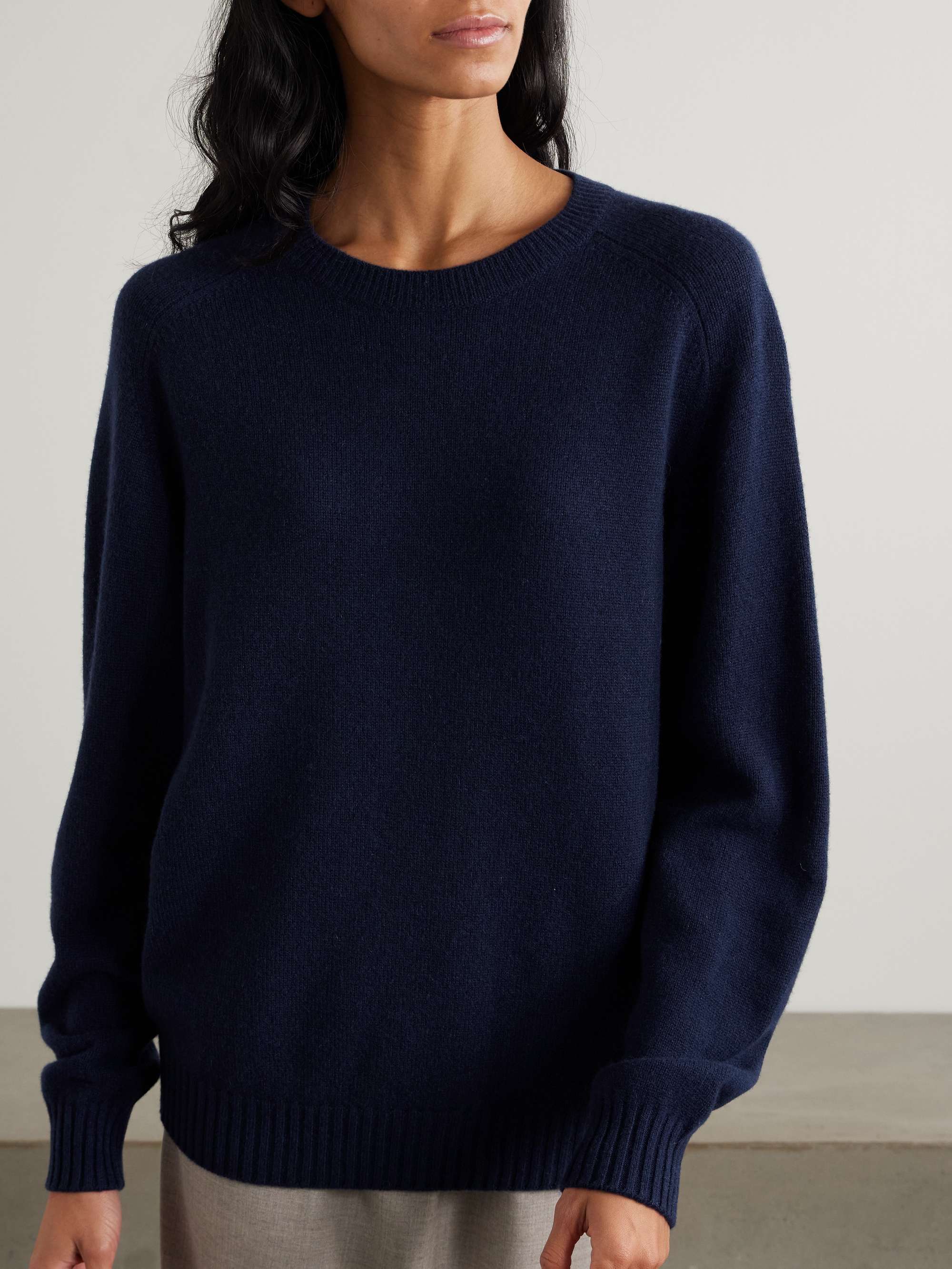 CARVEN 