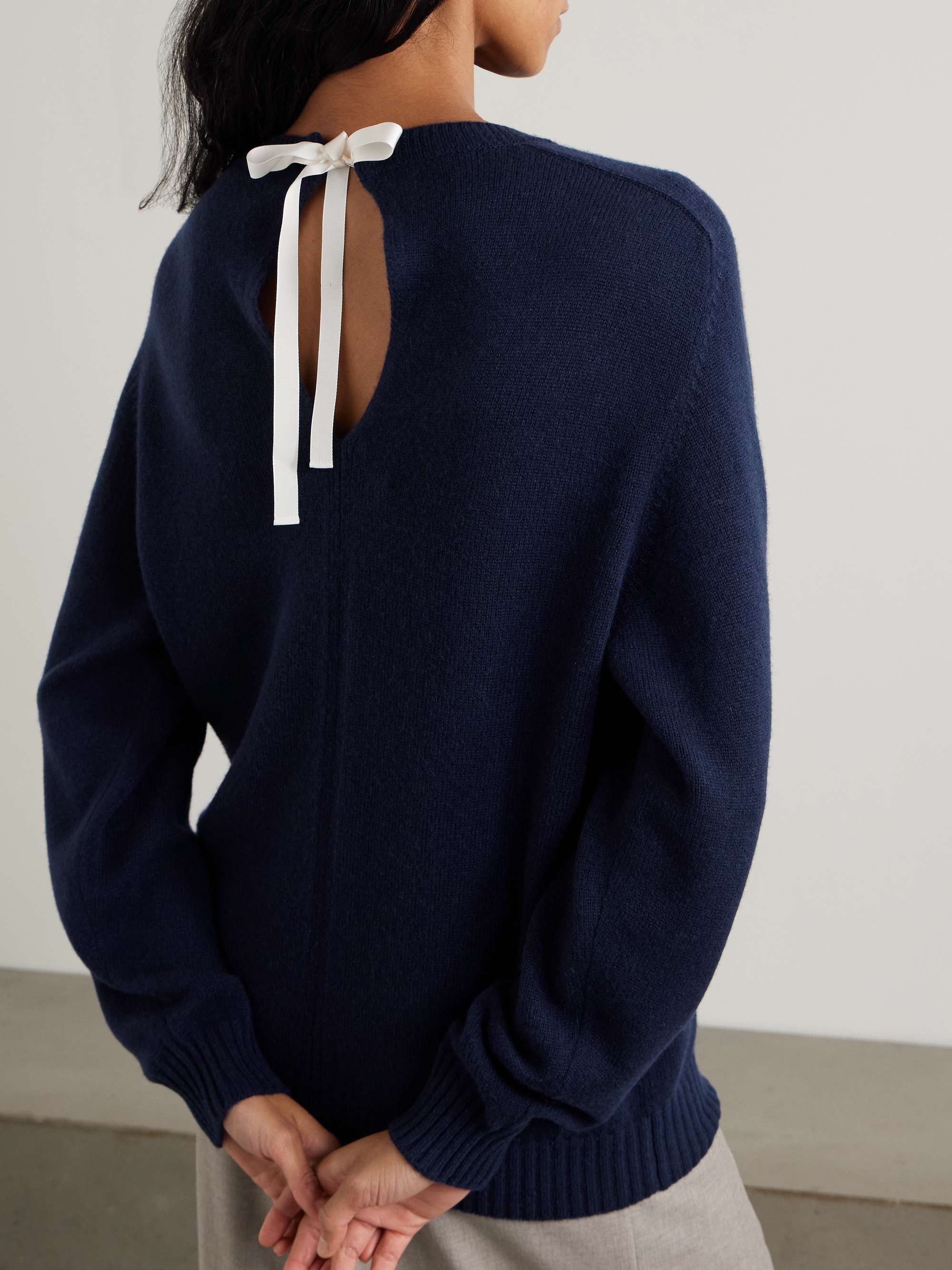 CARVEN 