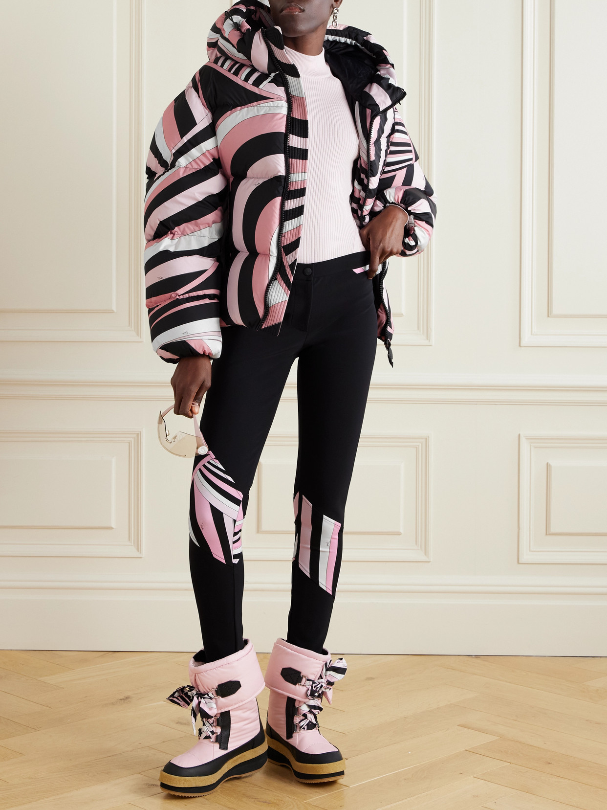 Pucci Printed Quilted Shell Hooded Down Jacket In Pink