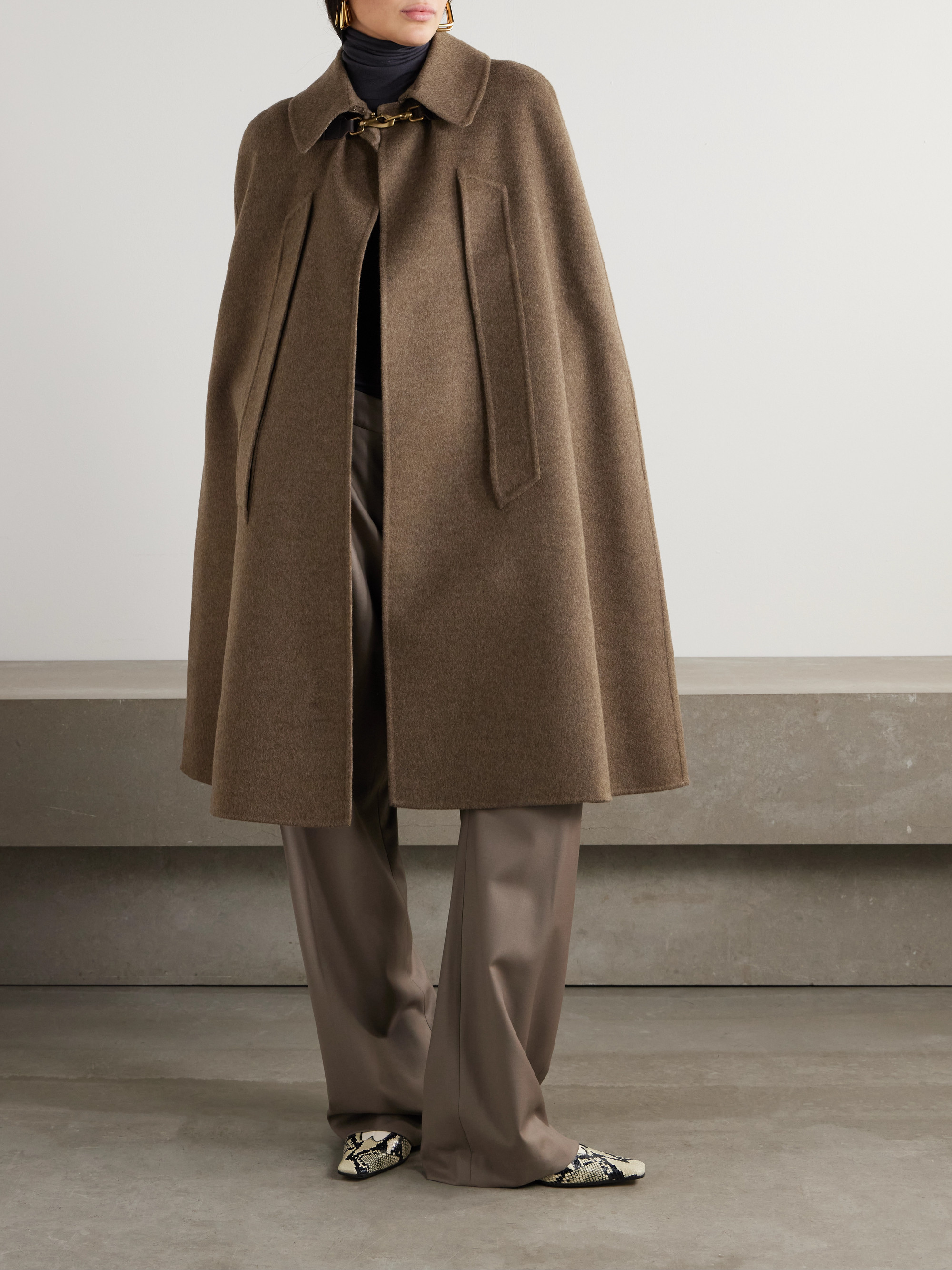 Burberry Wool, cashmere and silk-blend cape