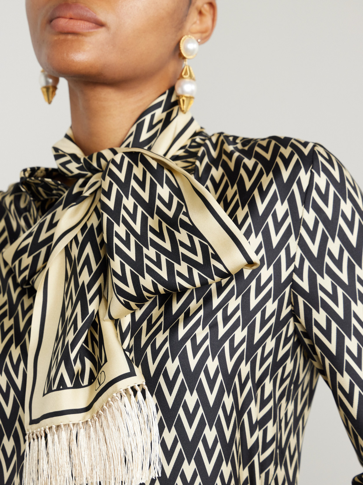 VALENTINO FRINGED PRINTED SILK-TWILL SCARF 