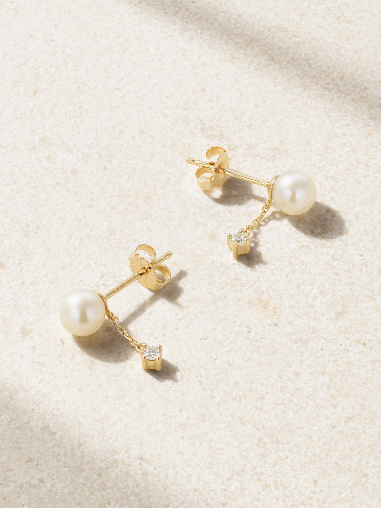 Mizuki 14-karat Gold Pearl Earrings In White