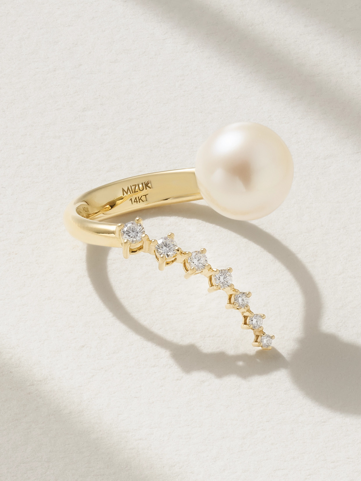 Mizuki 14-karat Gold, Pearl And Diamond Ring In White